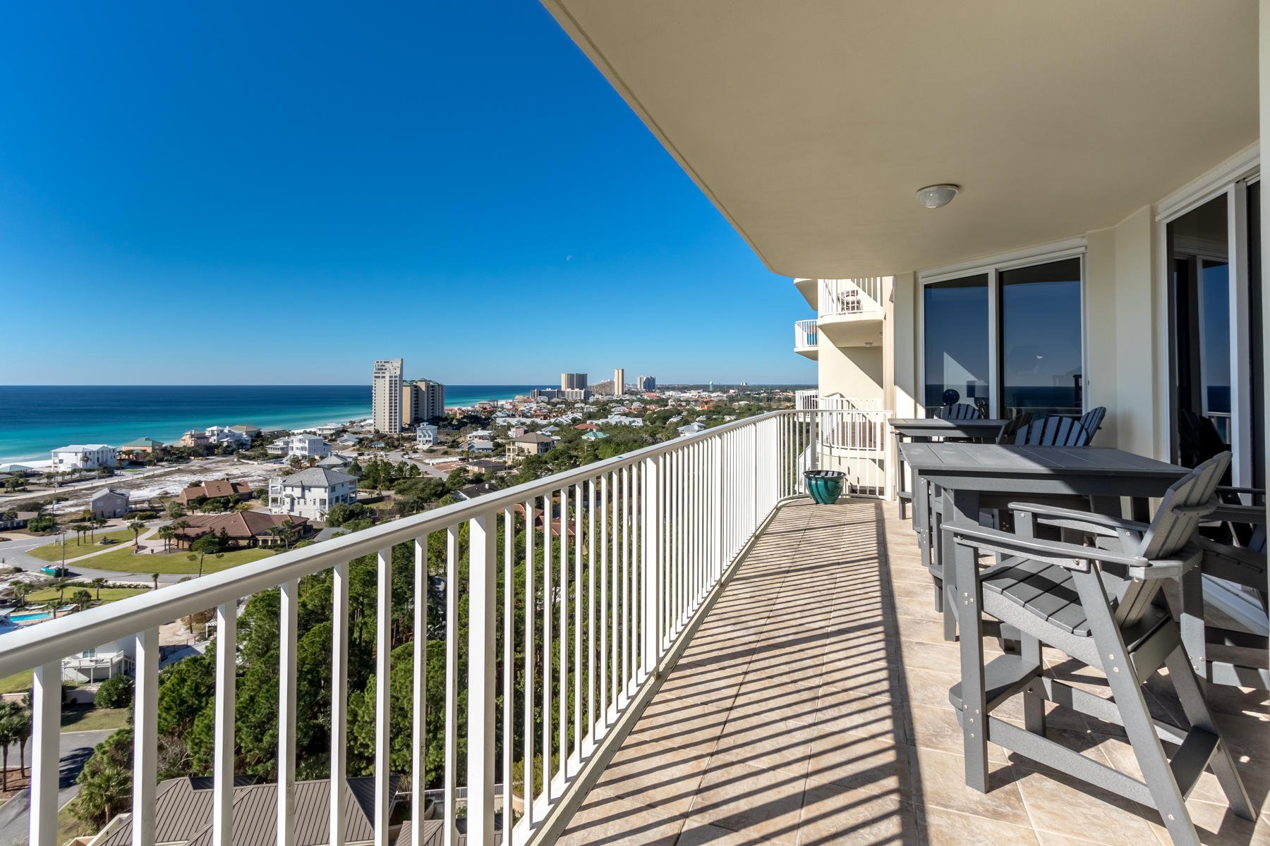 ONE BEACH CLUB DRIVE - Residential