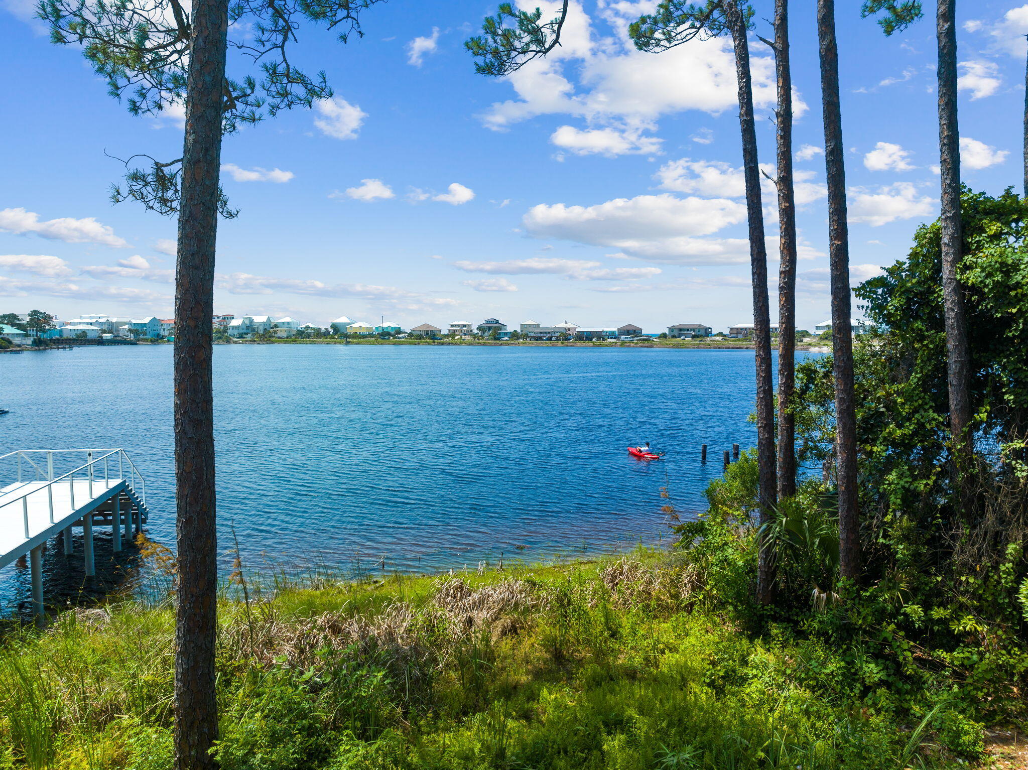 OYSTER LAKE - Residential