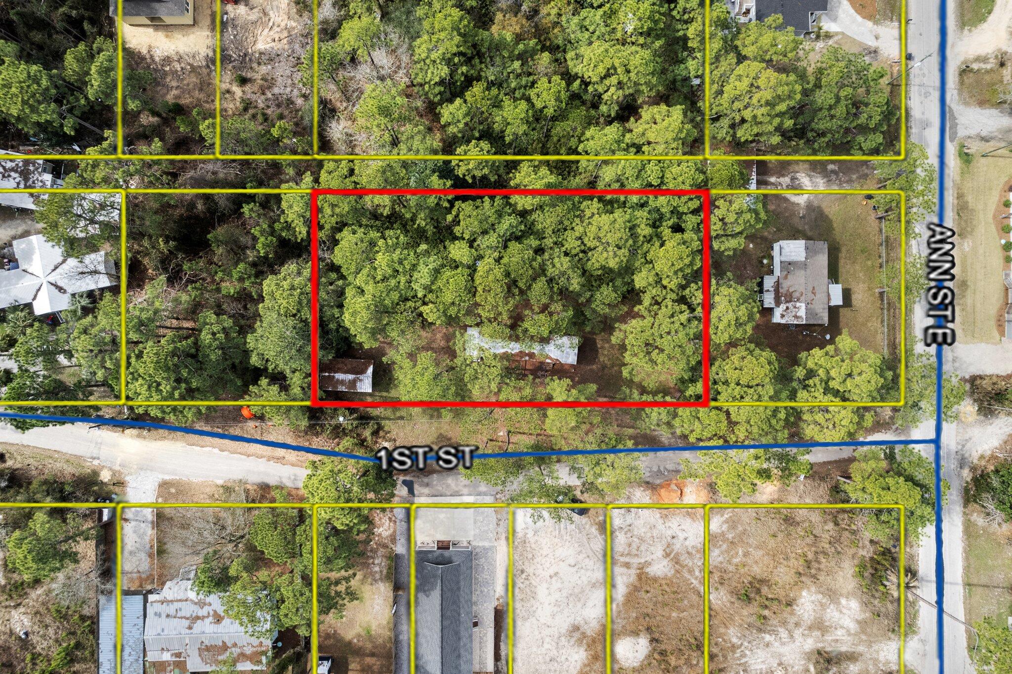 TOWN OF SANTA ROSA - Land