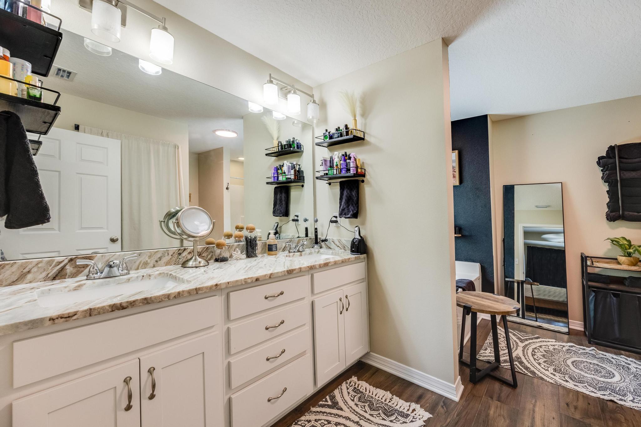 NORTH SUPERGROUP - Residential