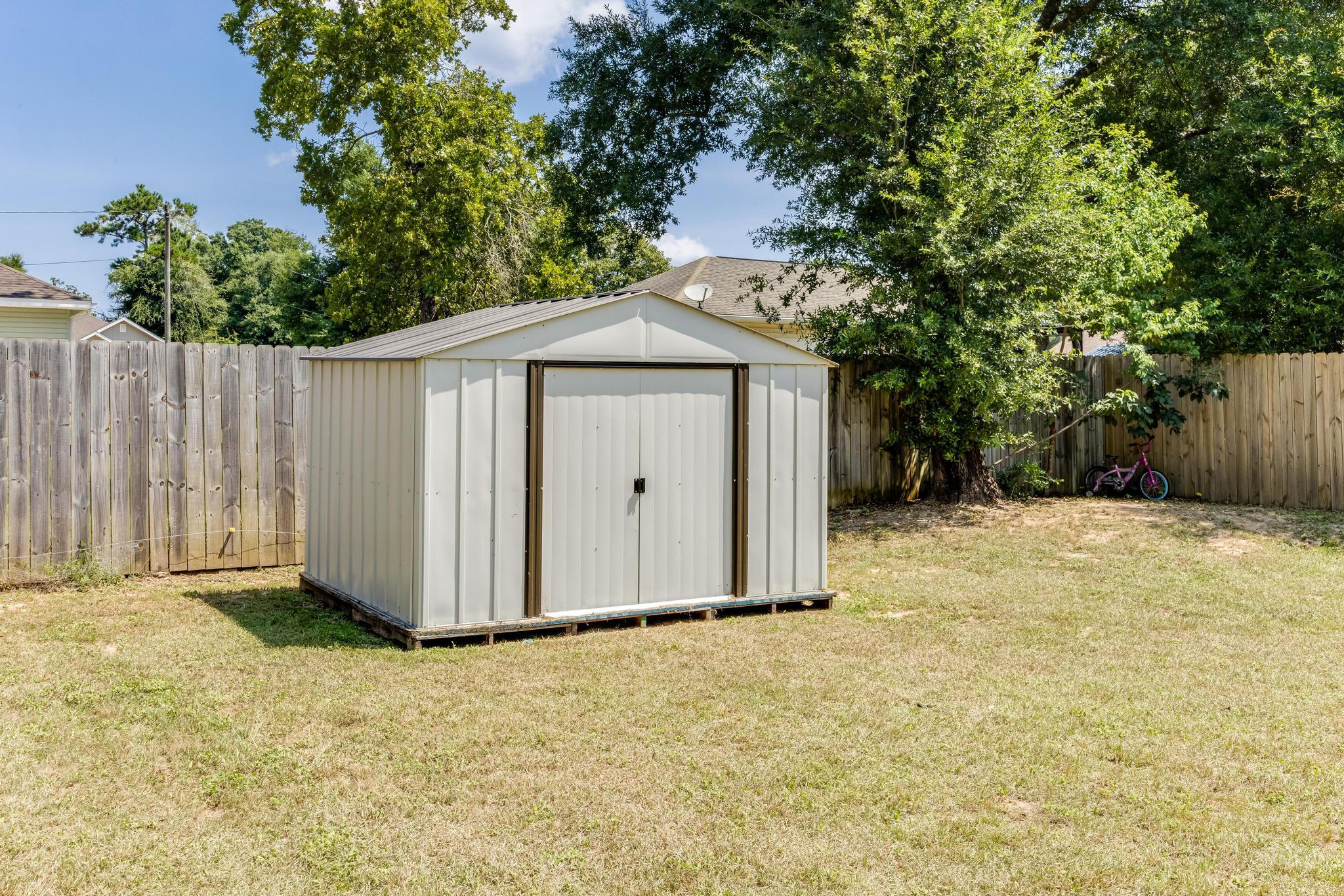 NORTH SUPERGROUP - Residential