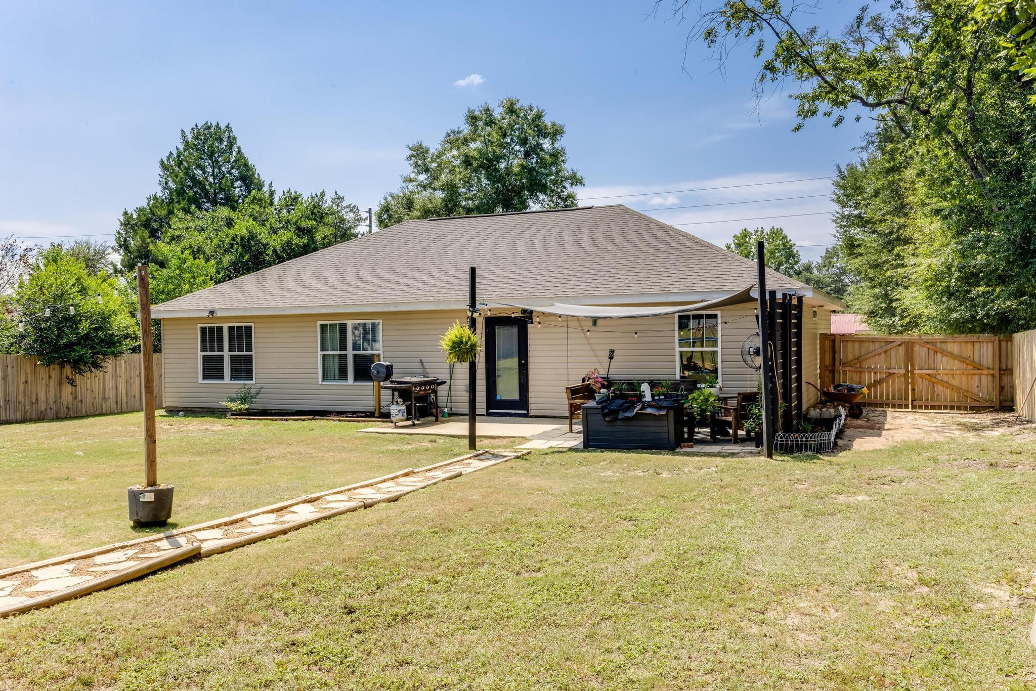 NORTH SUPERGROUP - Residential