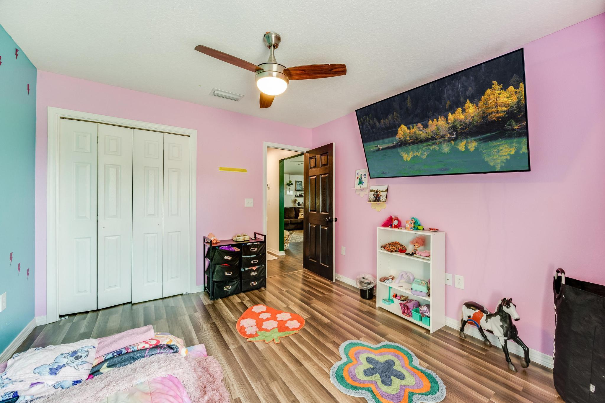 NORTH SUPERGROUP - Residential