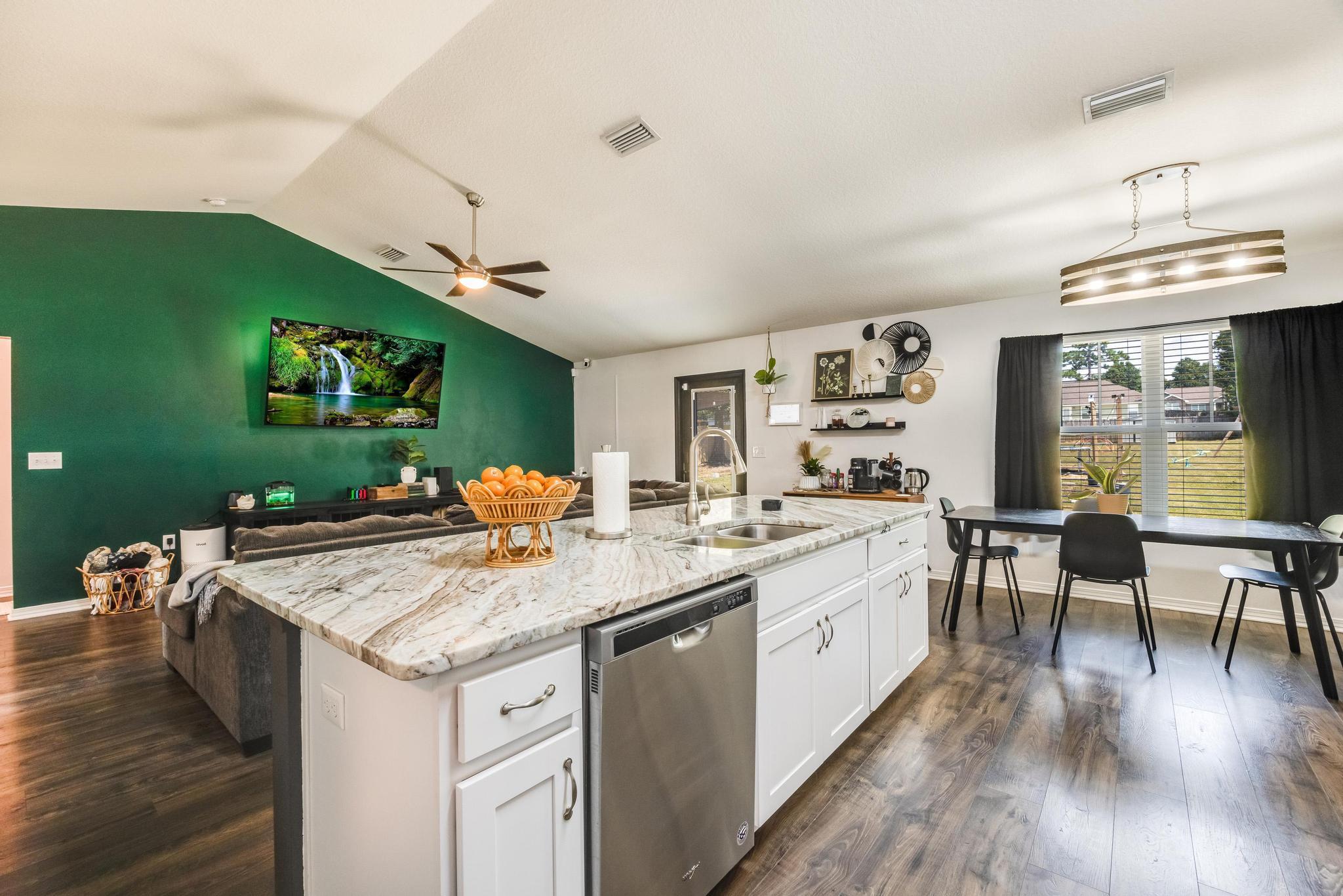 NORTH SUPERGROUP - Residential