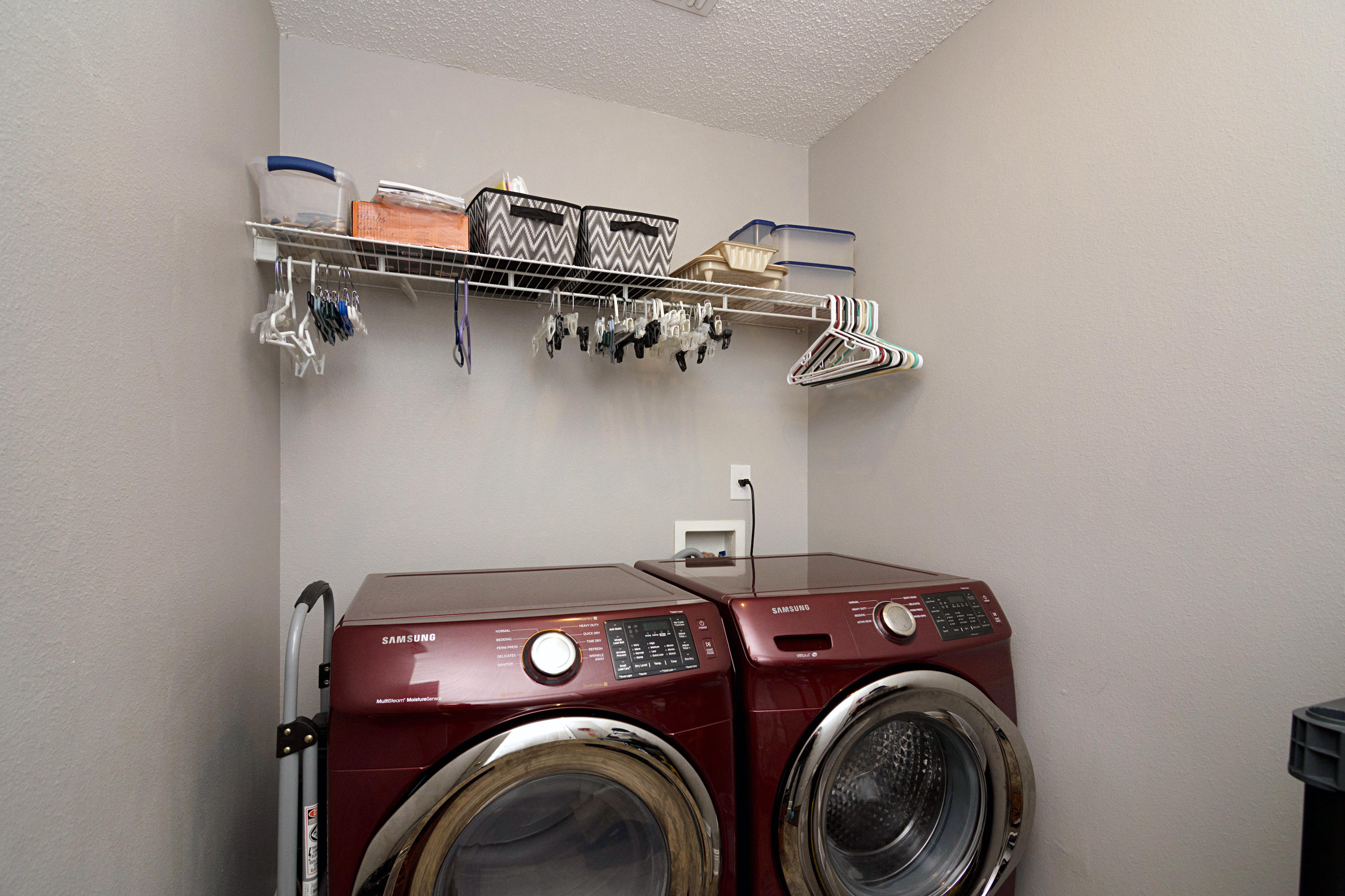 FOX VALLEY - Residential