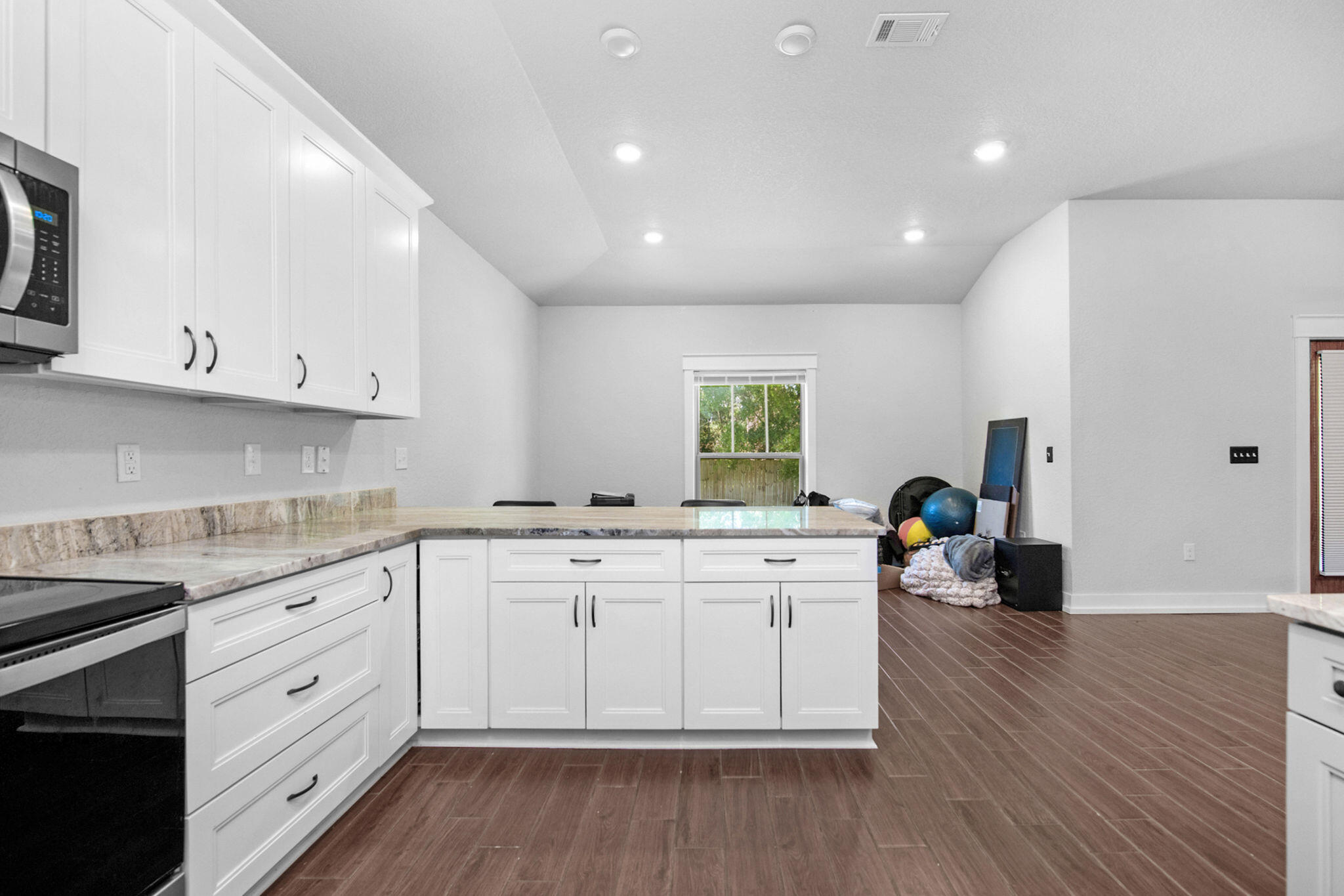 VALLEY VIEW SOUTH - Residential