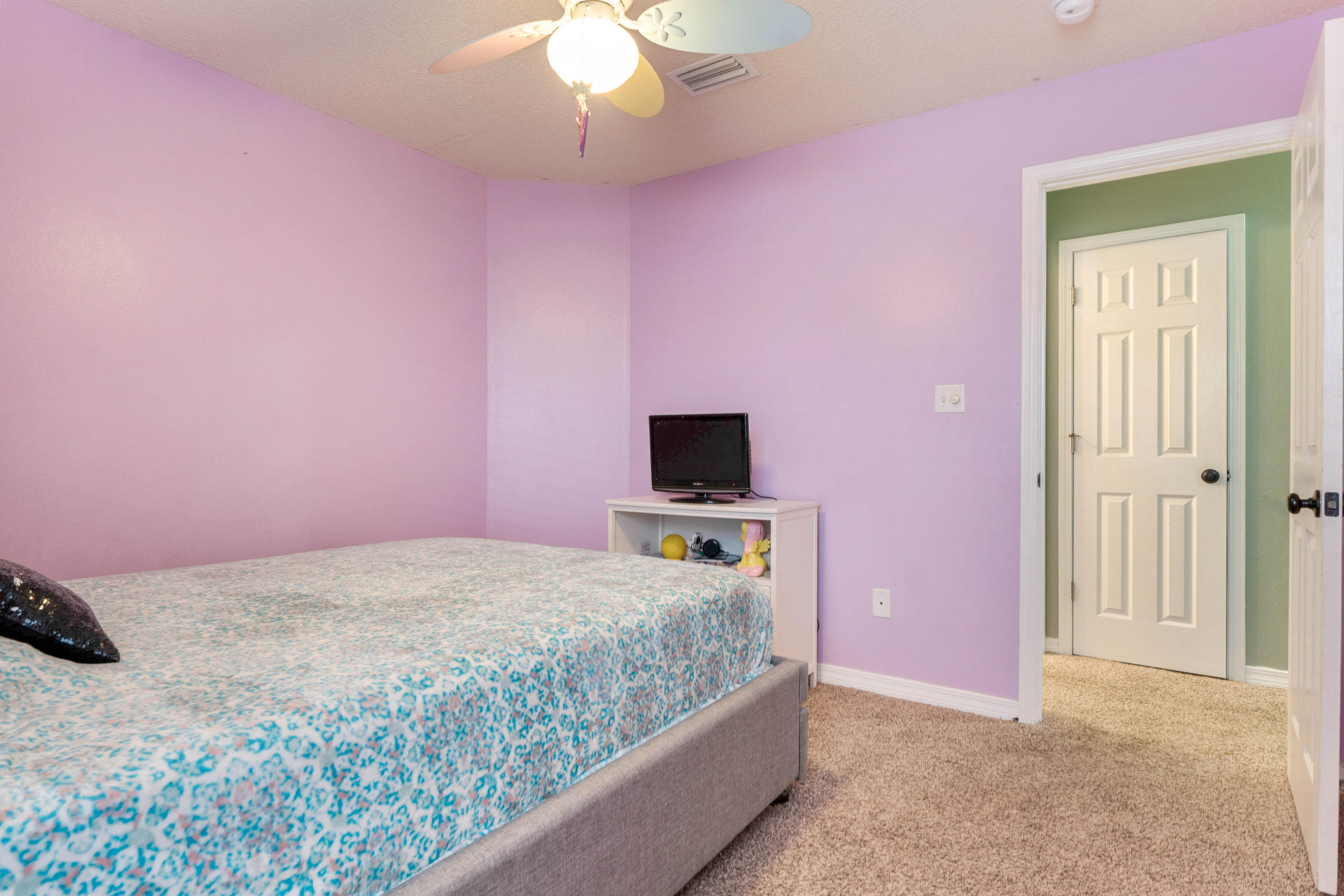 IVALEA GARDENS - Residential