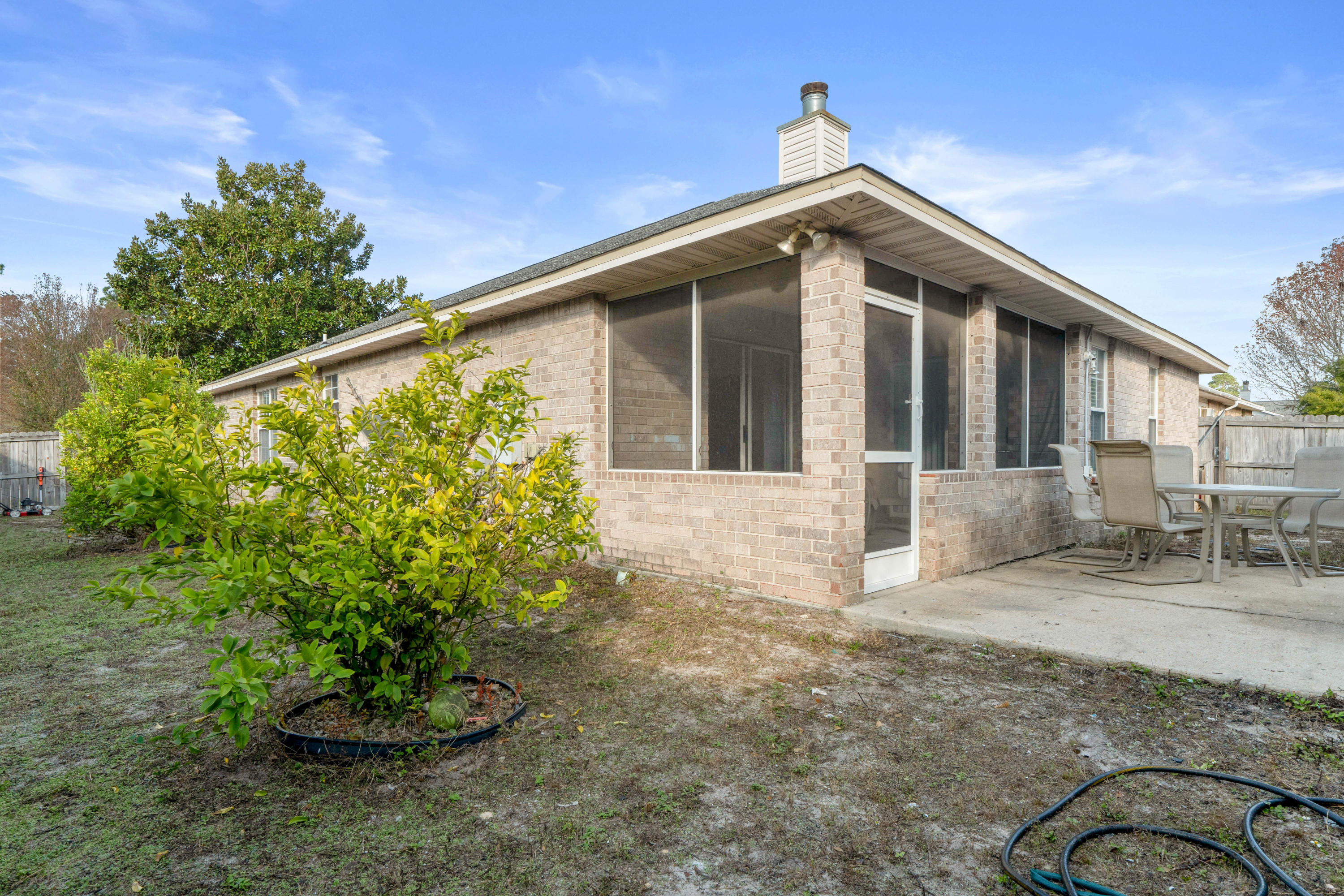 IVALEA GARDENS - Residential