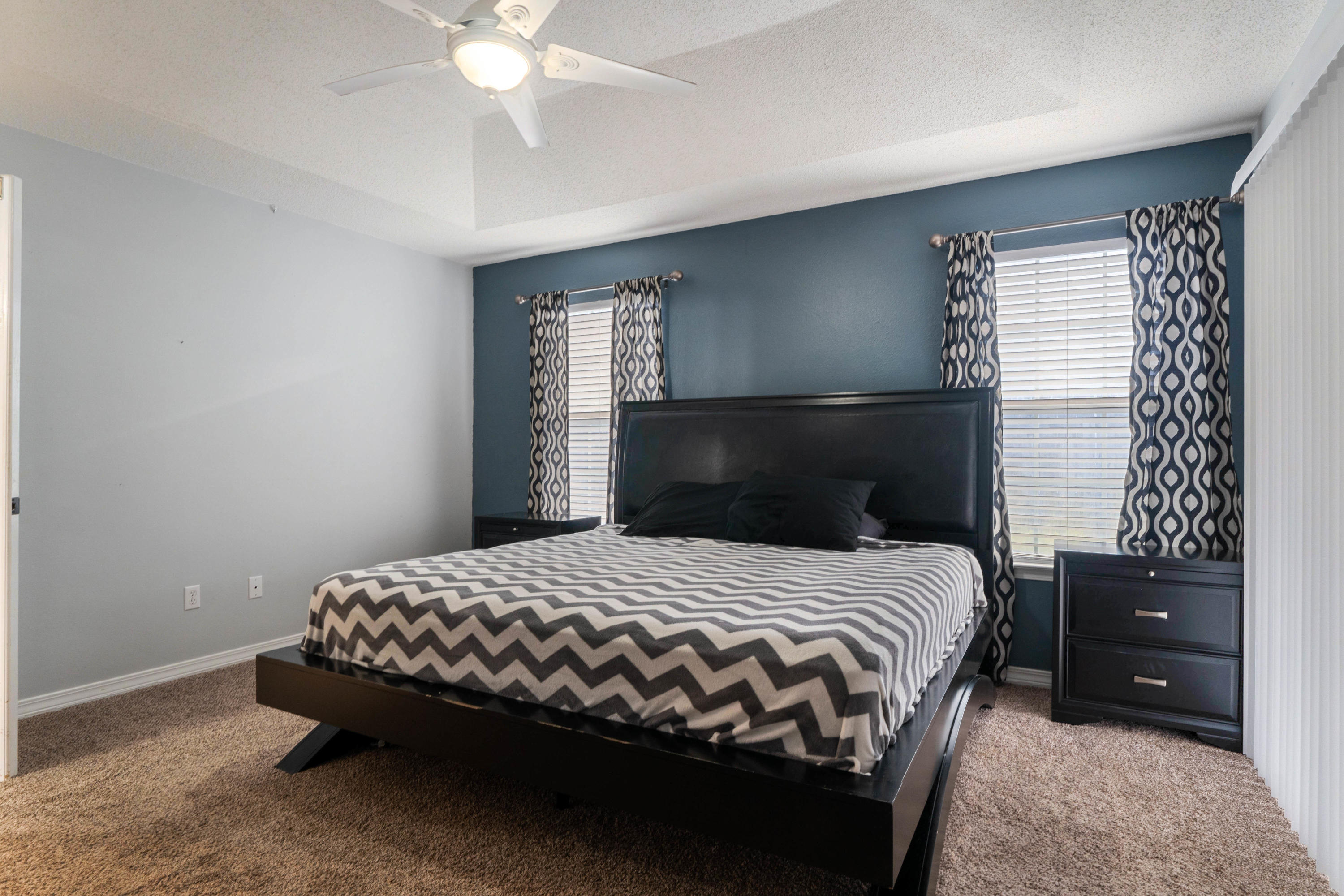 IVALEA GARDENS - Residential