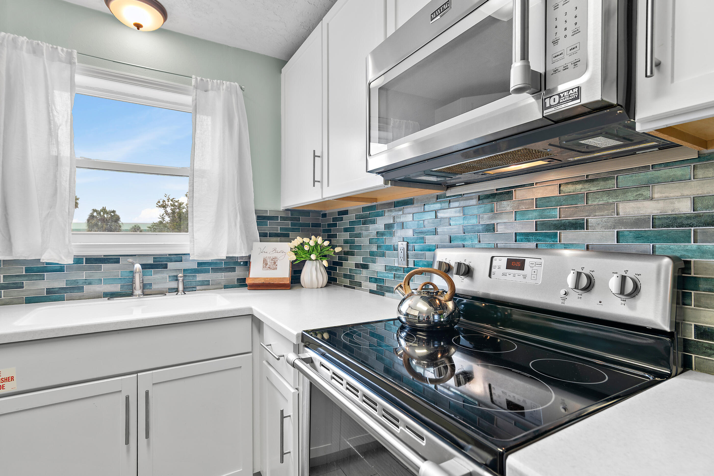 ST MARTIN BEACHWALK VILLAS - Residential