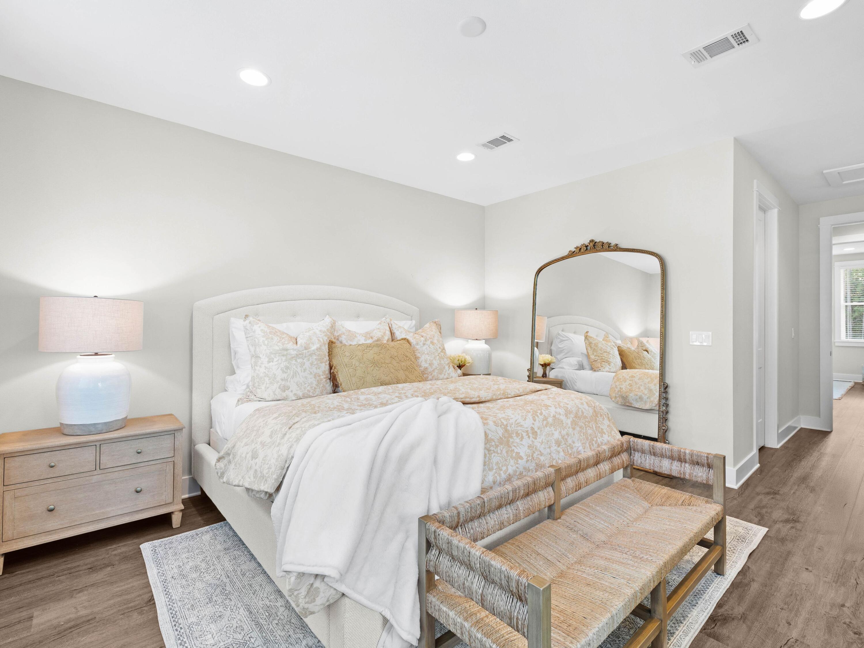 LIGHTHOUSE POINTE - Residential Lease