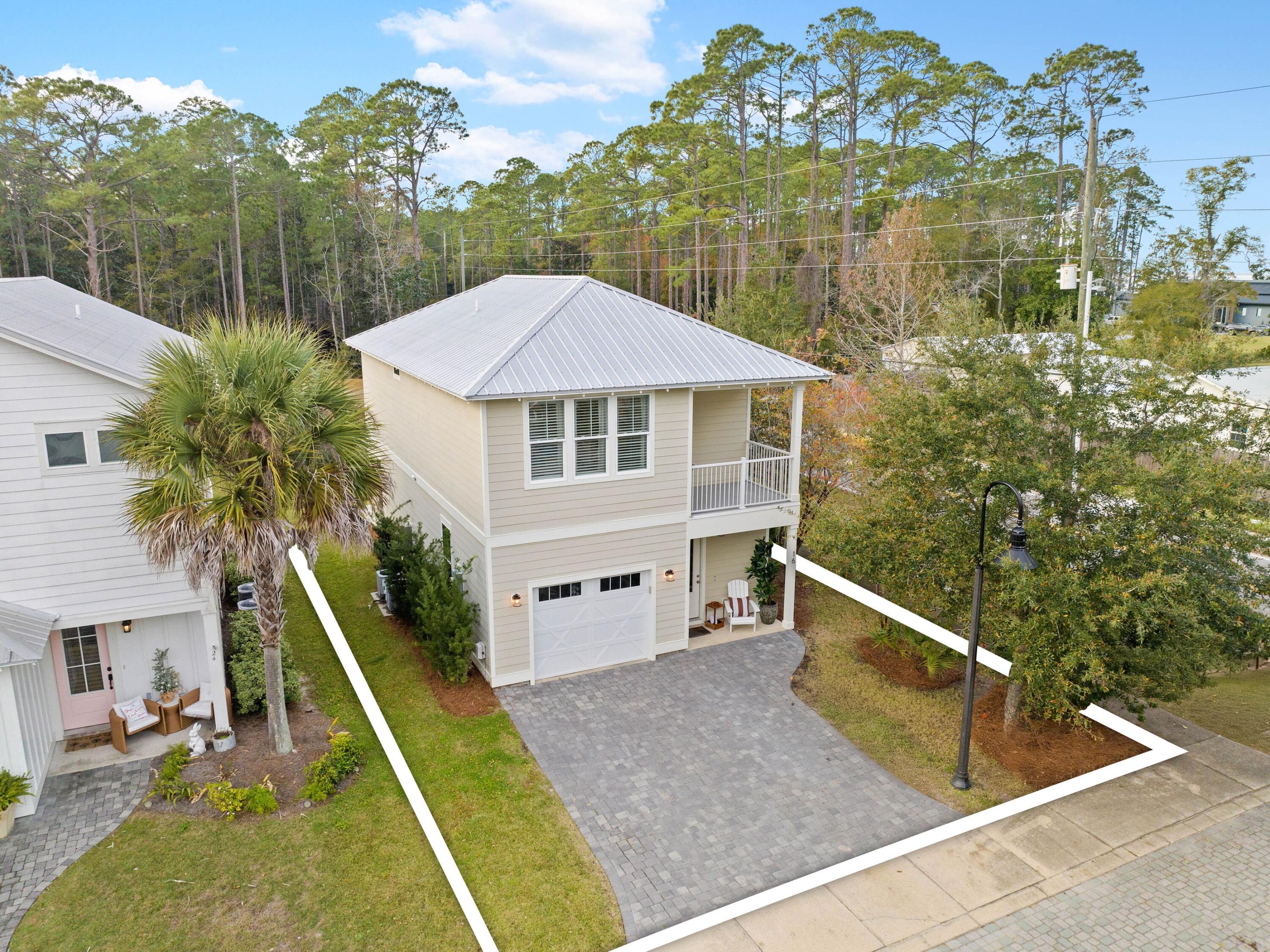 LIGHTHOUSE POINTE - Residential Lease