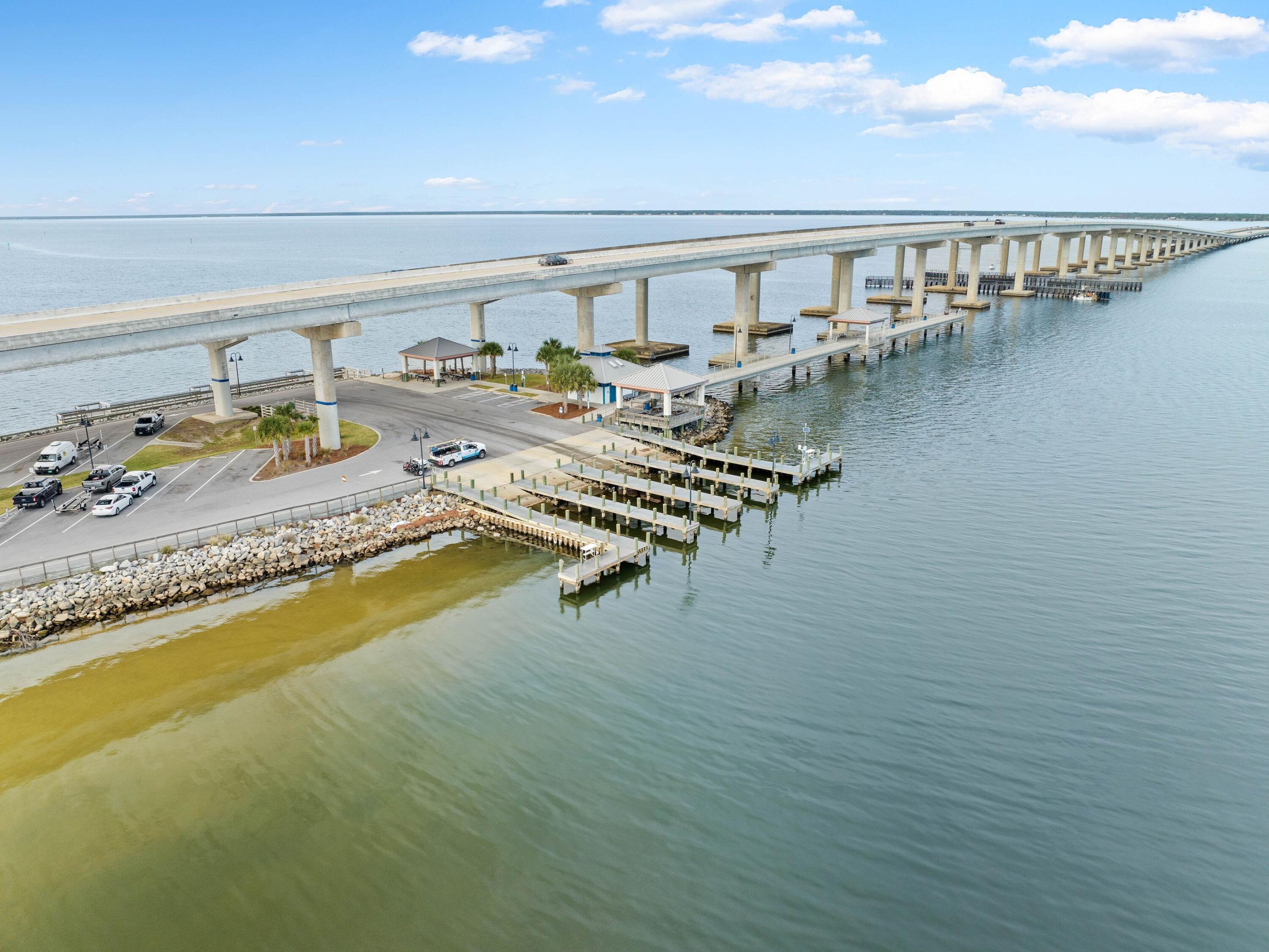LIGHTHOUSE POINTE - Residential Lease