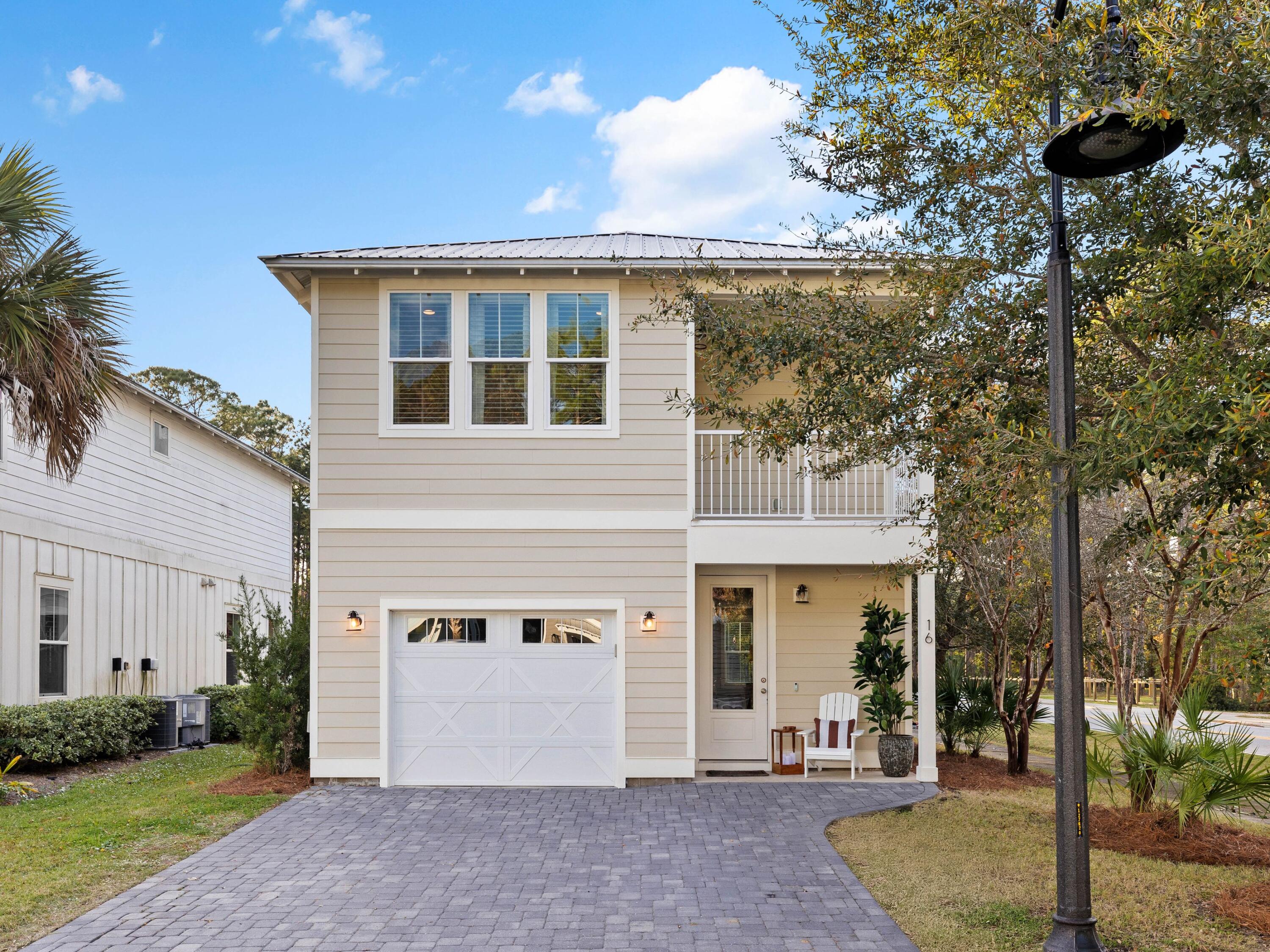 LIGHTHOUSE POINTE - Residential Lease