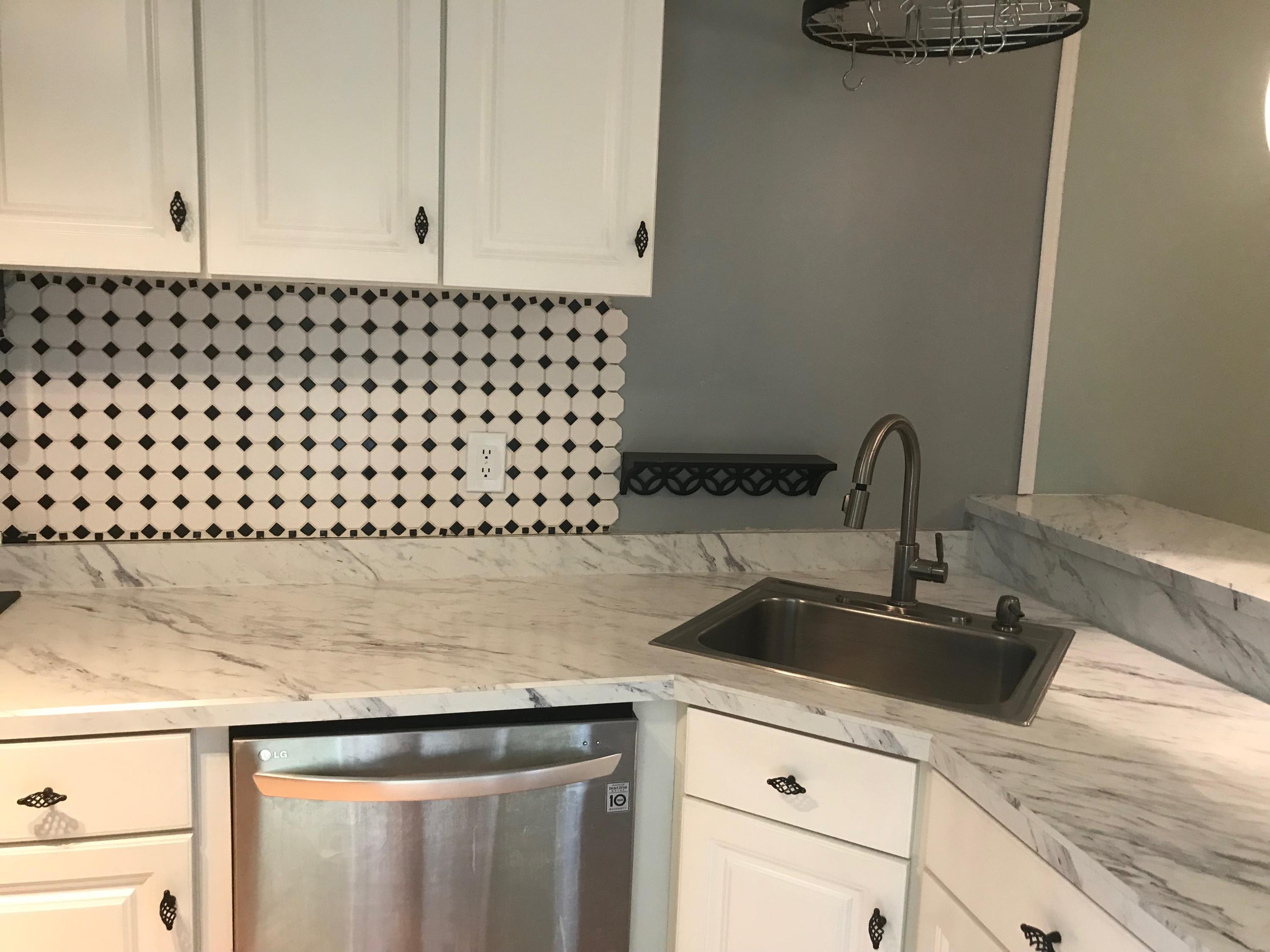 NEW WALTON VILLAGE - Residential Lease