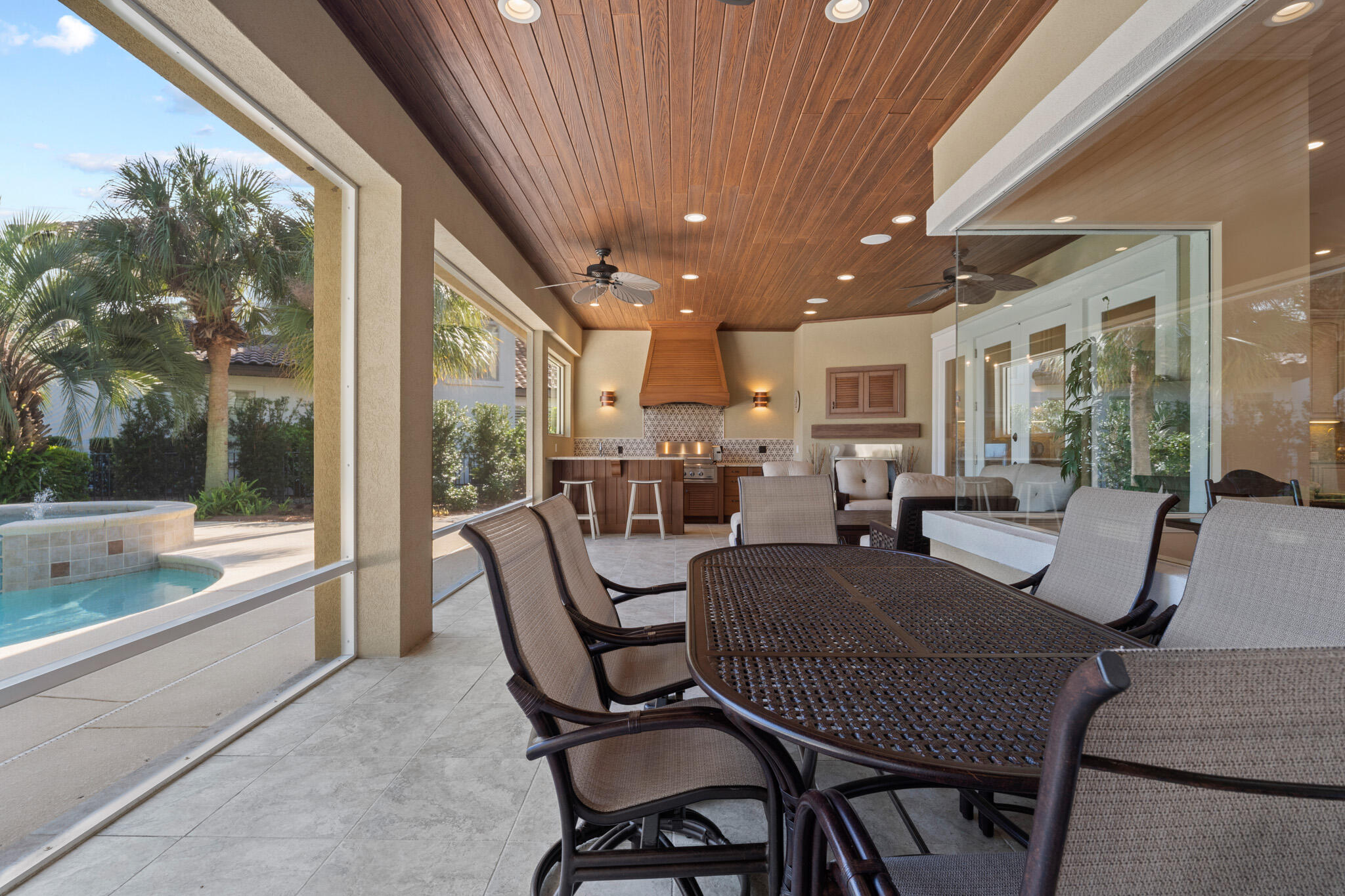 BURNT PINE - Residential