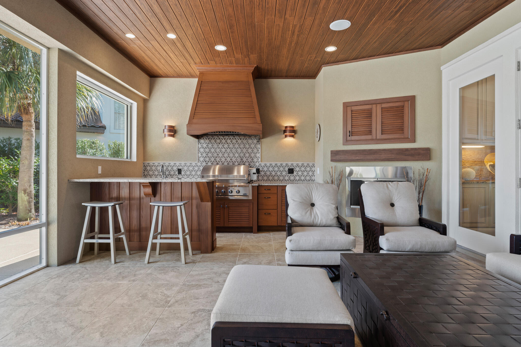 BURNT PINE - Residential