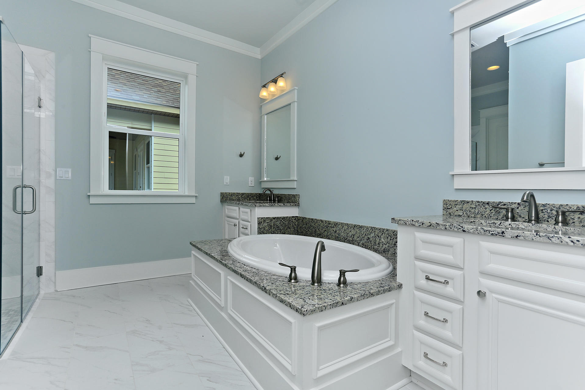 PARADISE COVE - Residential