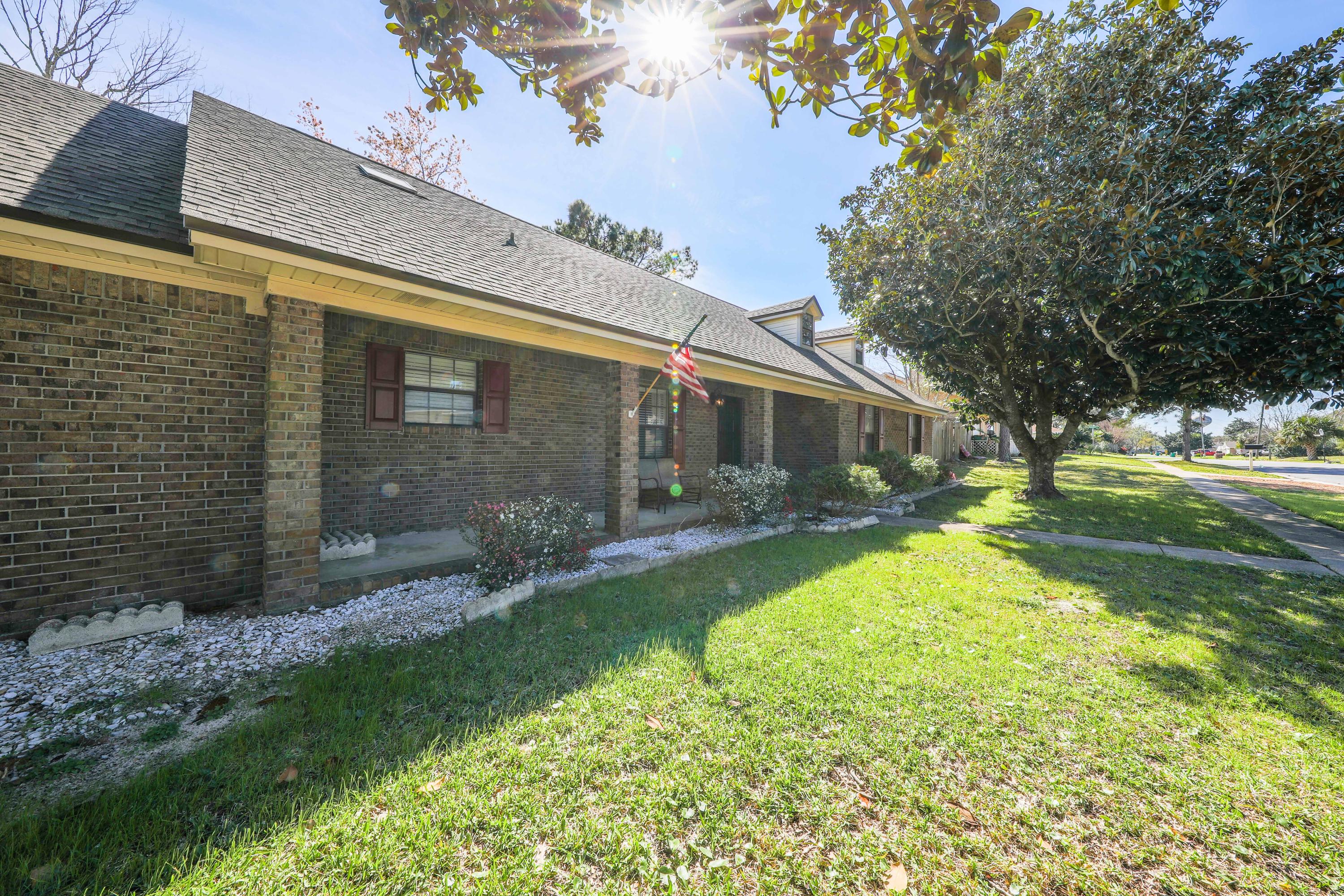 GULF MANOR S/D - Residential