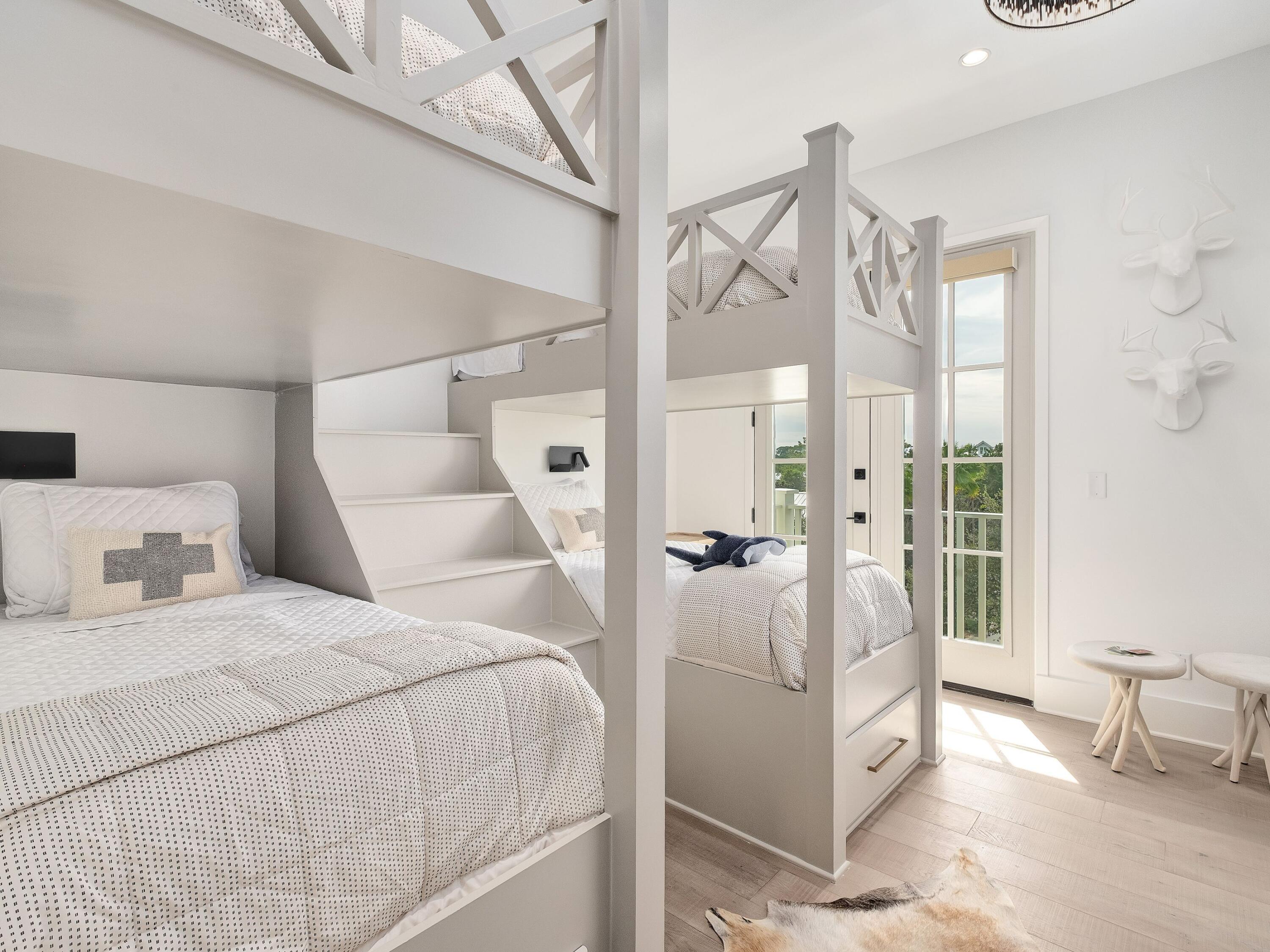 GRANDE POINTE AT INLET BEACH - Residential