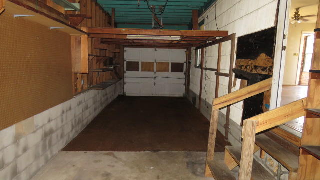 VESTA HEIGHTS 1ST ADDN - Residential