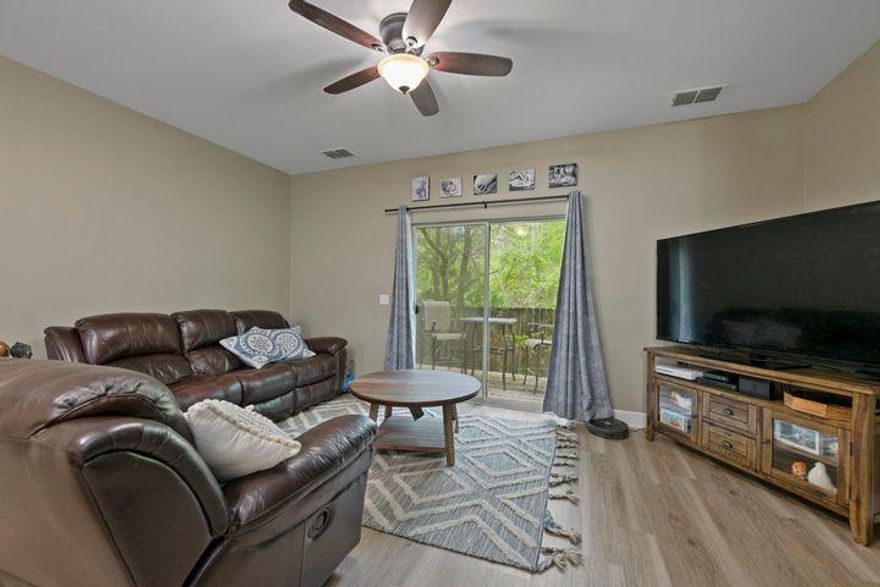 Available 1 September 2024. This corner unit townhome has been updated and very well kept. This unit features granite counter tops, stainless appliances, plenty of storage, large bedrooms and a spacious floor plan with wood like flooring in the downstairs. The Palms of Freeport offers great amenities including a park, pool and pool house!  It is conveniently located close to schools.There is nice patio out back to relax. Washer and Dryer included or can be removed if tenants have thier own.  Message me for a link to the free pre-screening questionnaire.