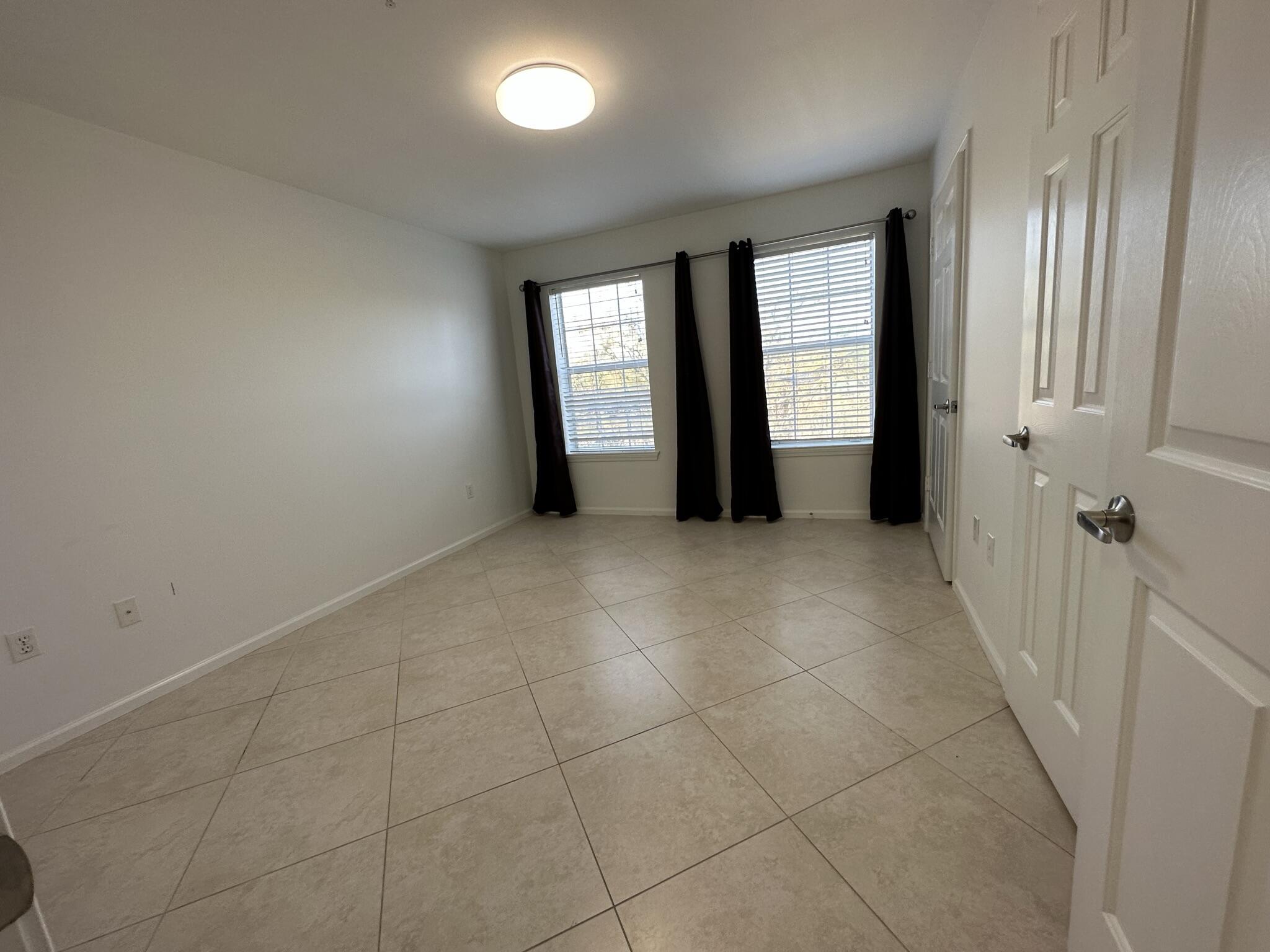 INDIAN LAKE - Residential