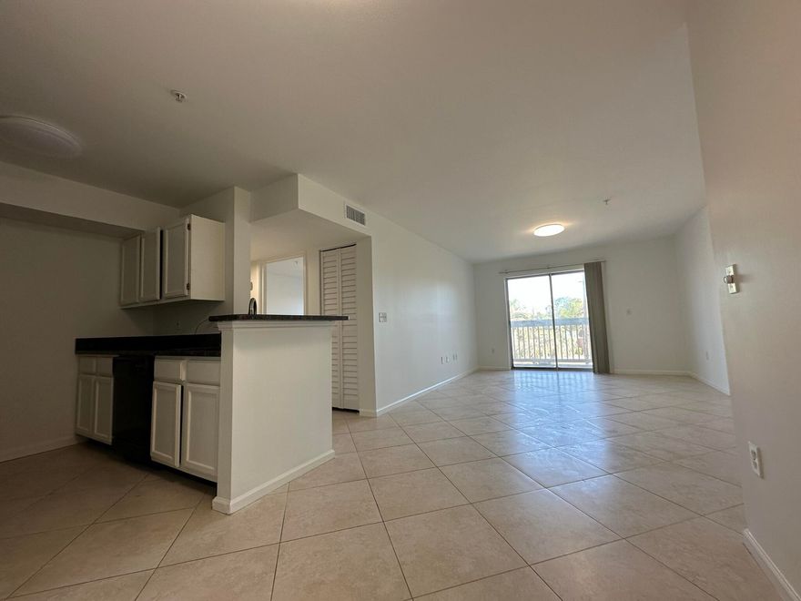 Two bedroom/two bath condo offers a fully equipped kitchen with granite counter tops and tile flooring throughout for easy care and maintenance. Indian Lake features clubhouse, barbeque/picnic area, fitness center, playground and a pool. The Indian Lake Community is located in the heart of Destin and is convenient to shopping, dining, and a dog park.