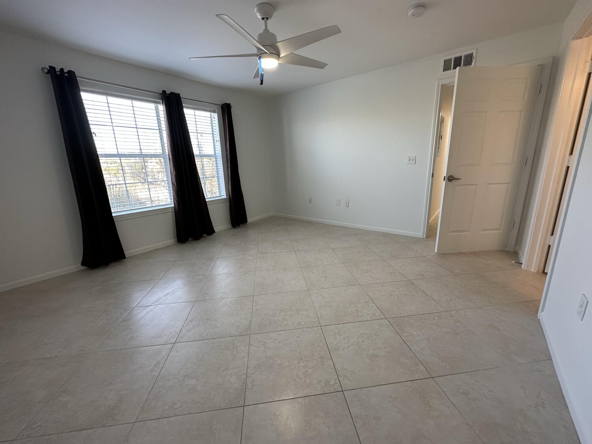 INDIAN LAKE - Residential