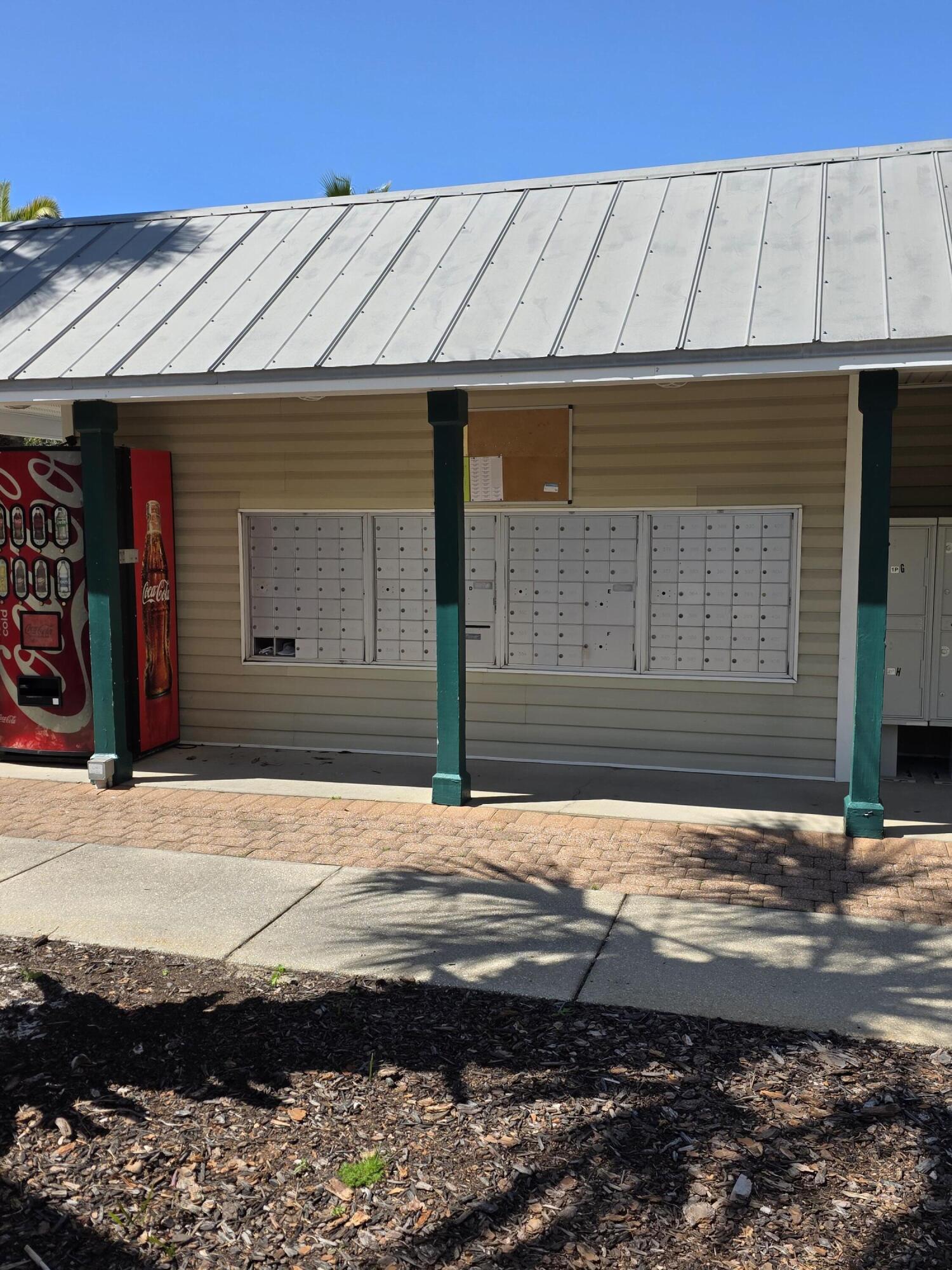 INDIAN LAKE - Residential