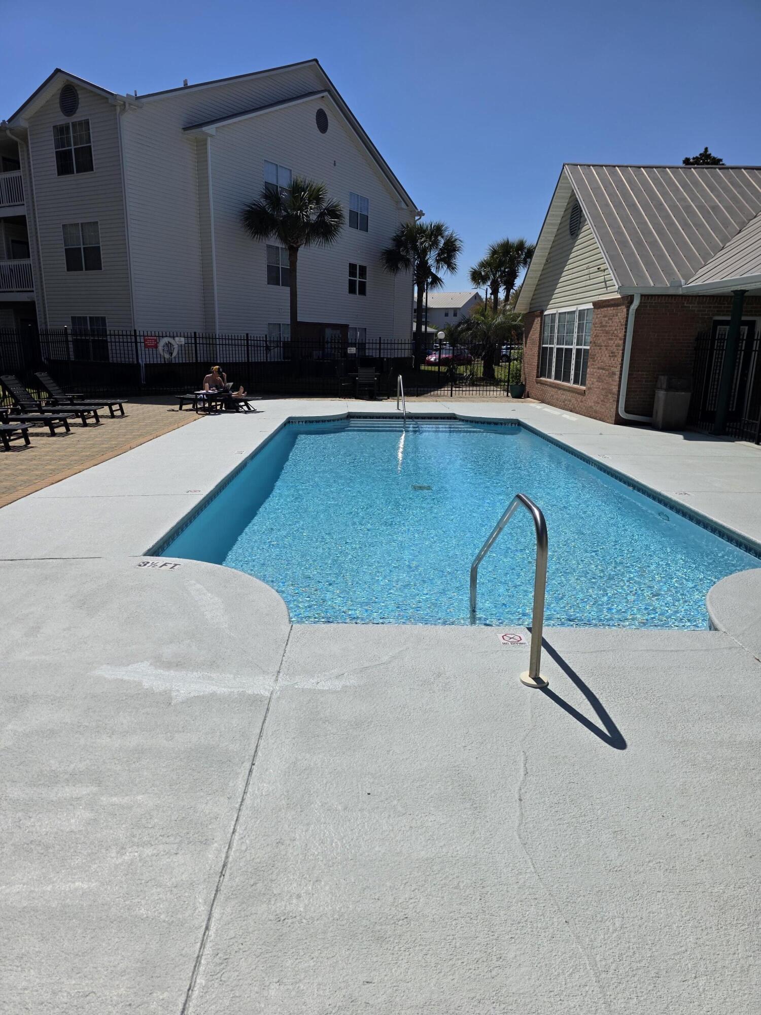 INDIAN LAKE - Residential