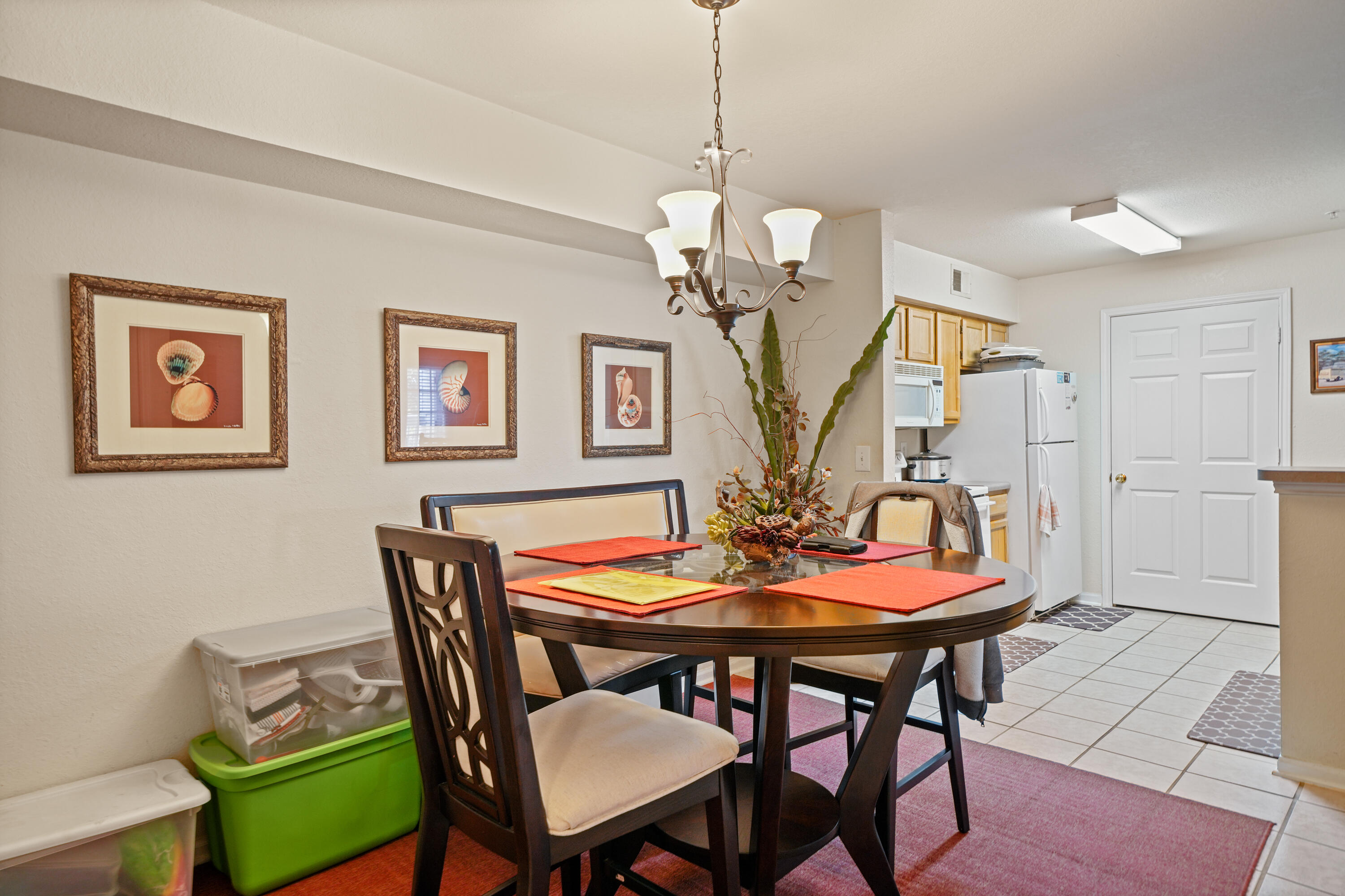 INDIAN LAKE - Residential