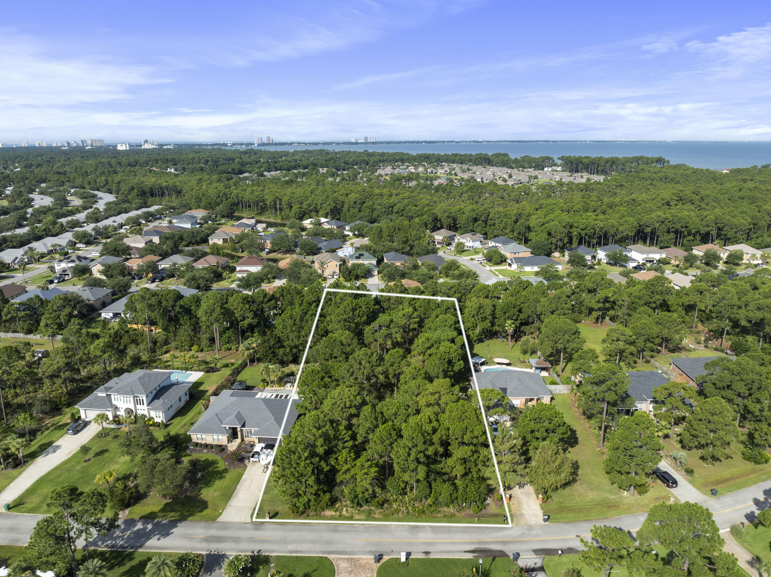 DRIFTWOOD ESTATES - Land