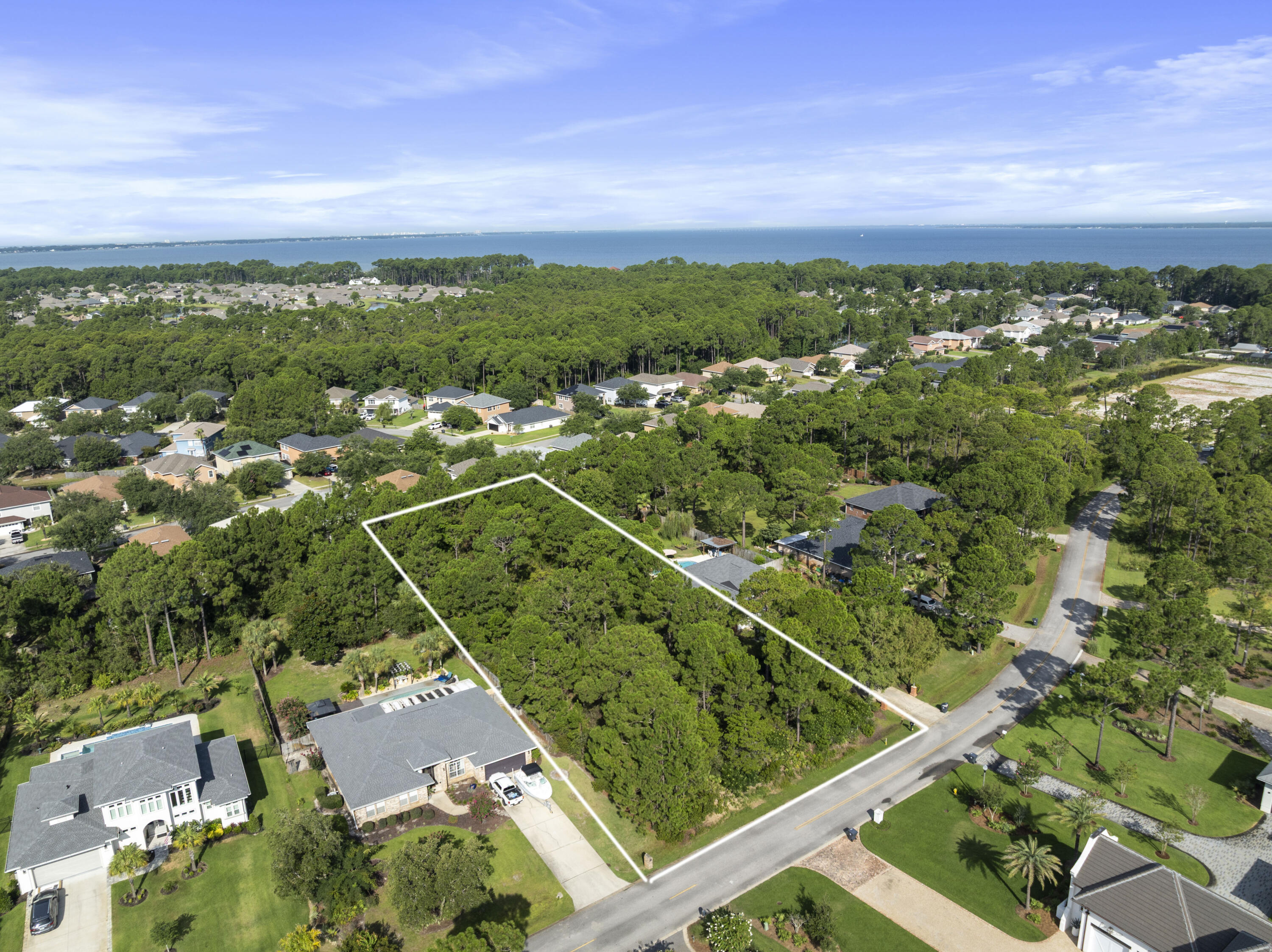 DRIFTWOOD ESTATES - Land