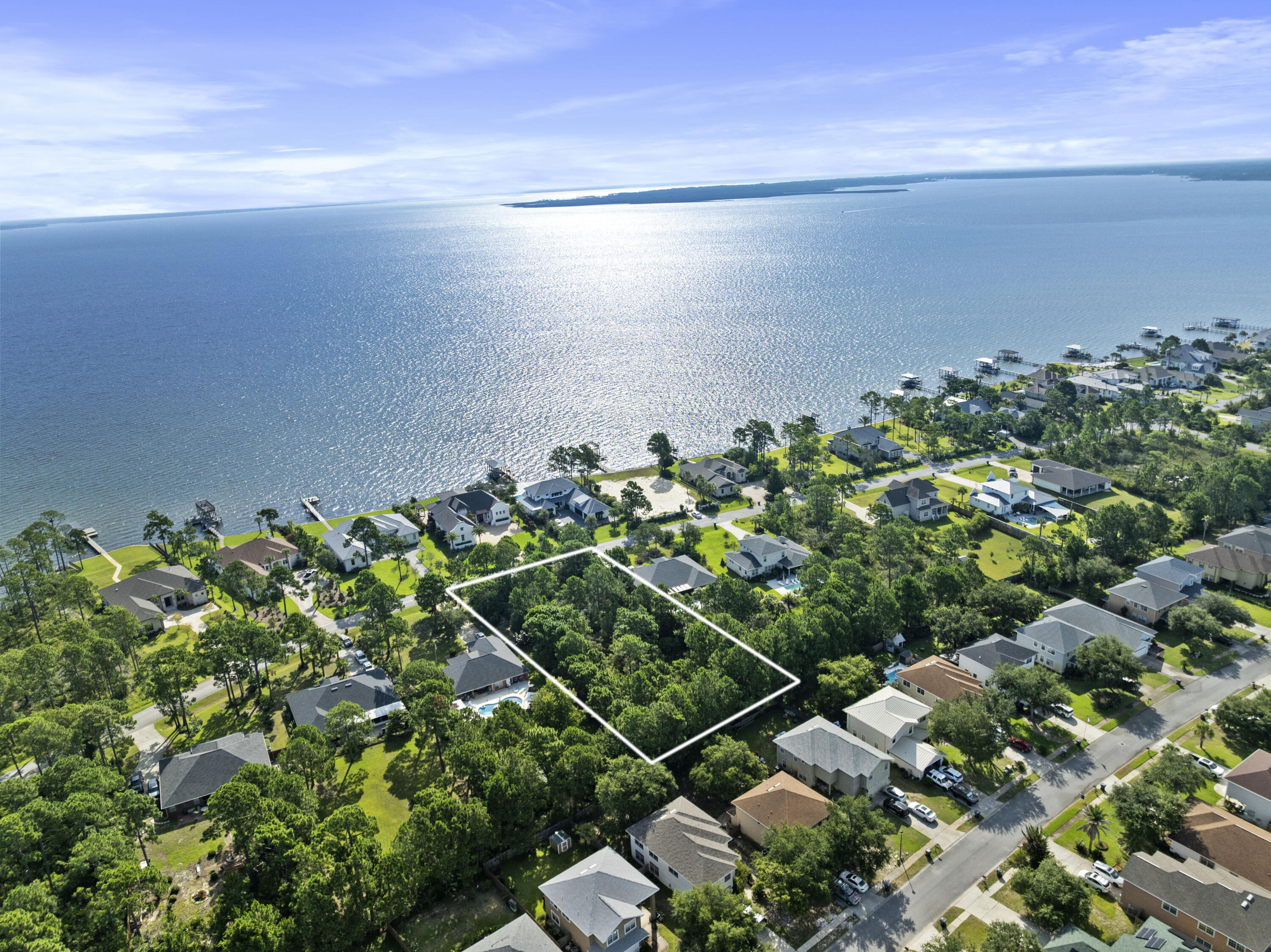 DRIFTWOOD ESTATES - Land