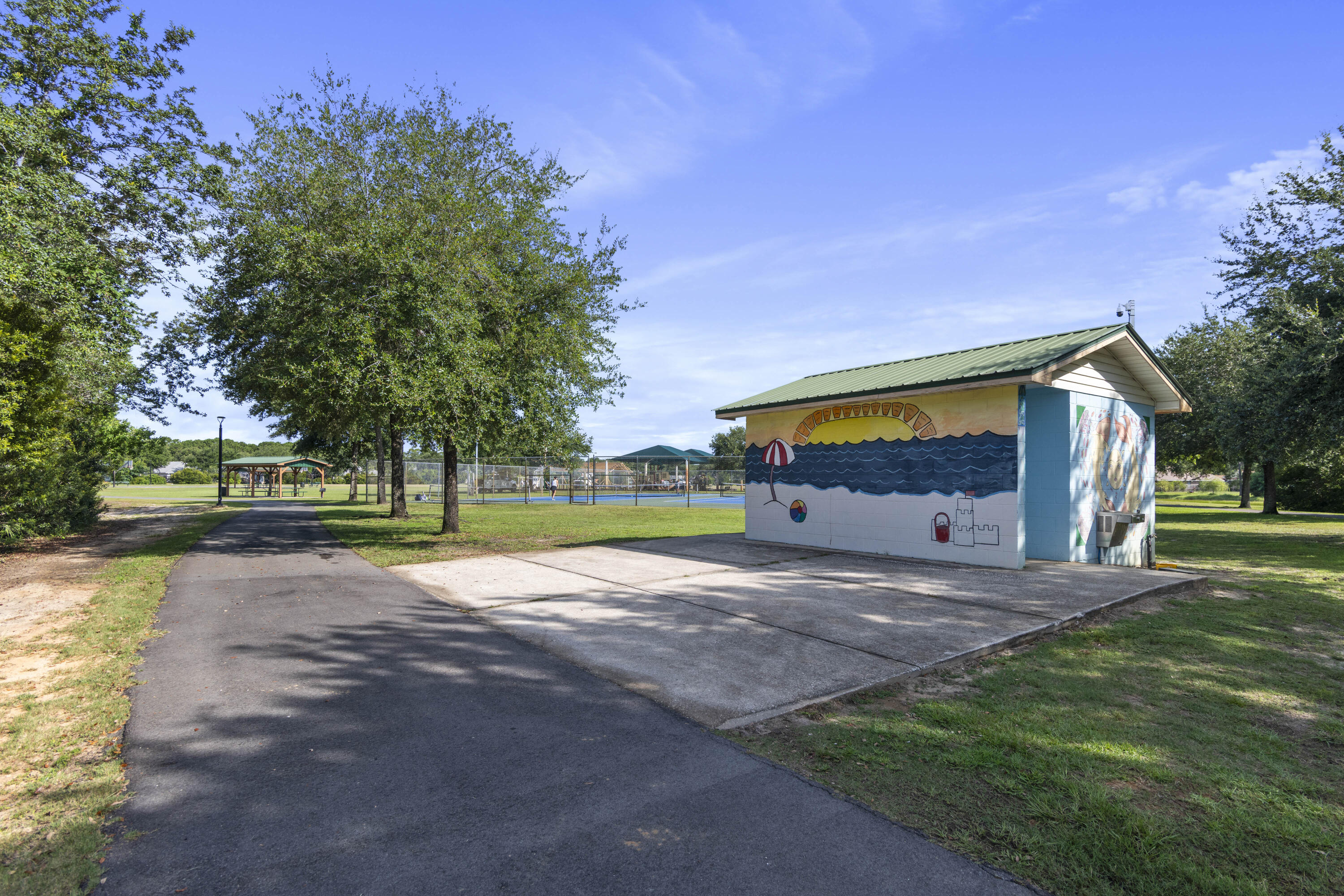 DRIFTWOOD ESTATES - Land