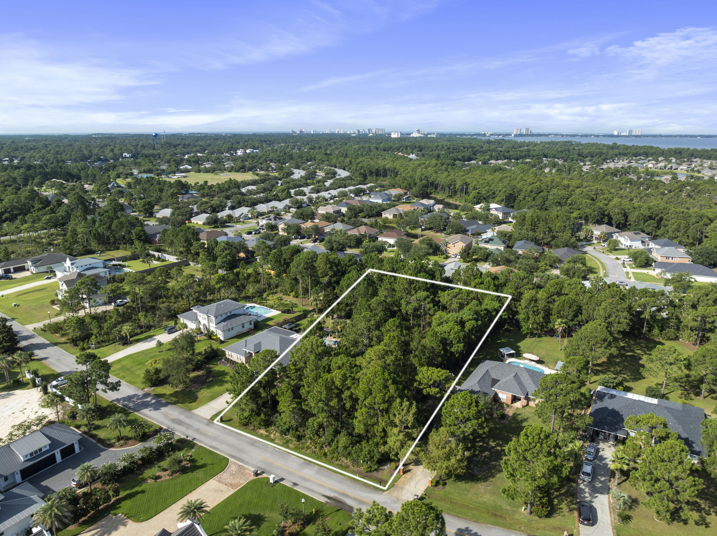 DRIFTWOOD ESTATES - Land