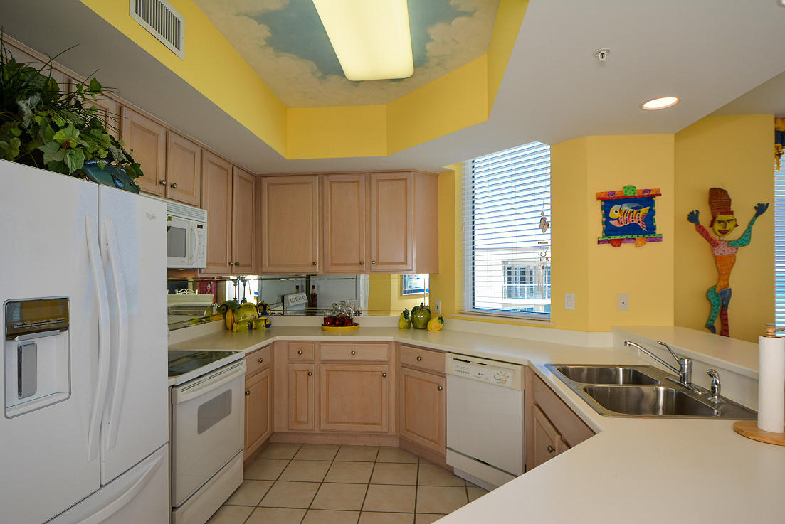 Silver Beach Towers - Residential