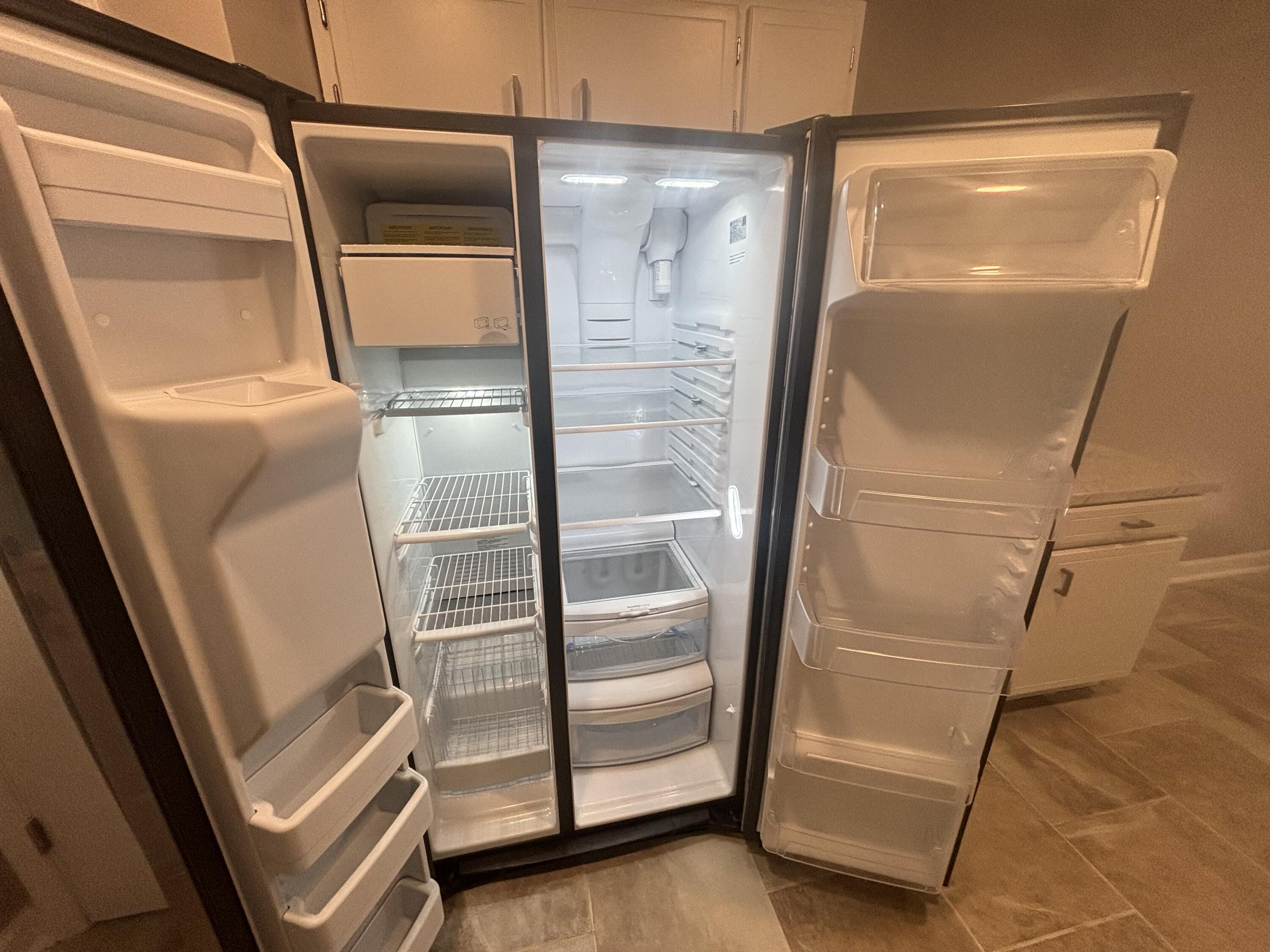 LIVE OAK MANORS - Residential Lease