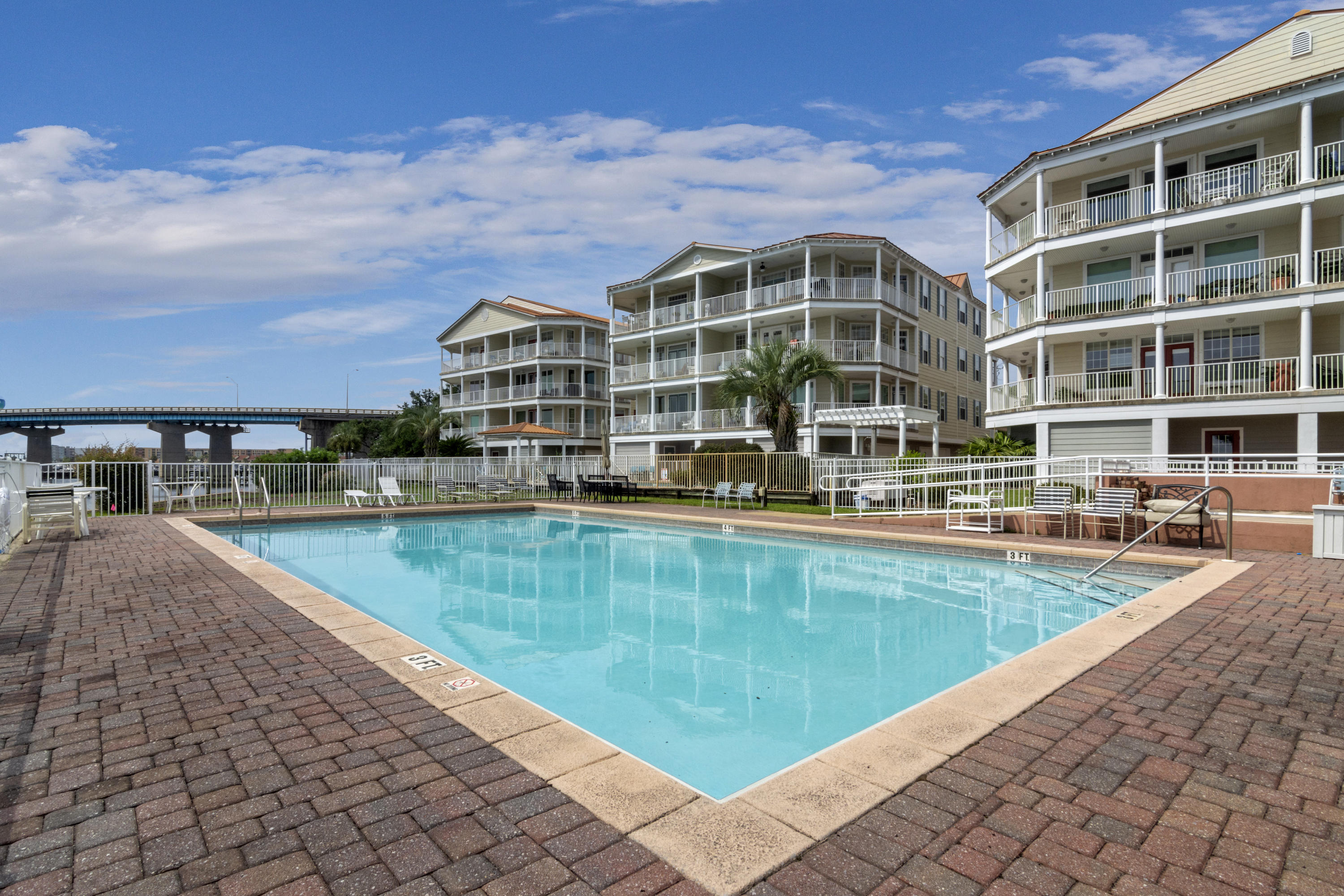 VILLA DI MARE - Residential