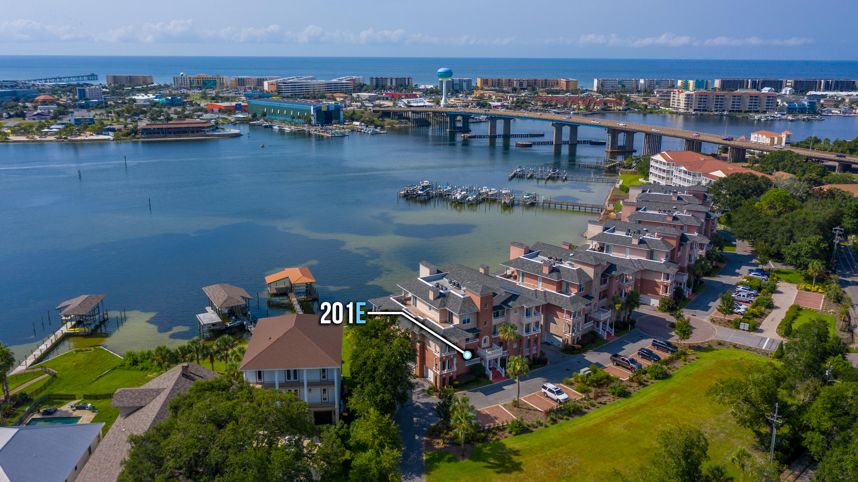 VILLA DI MARE - Residential