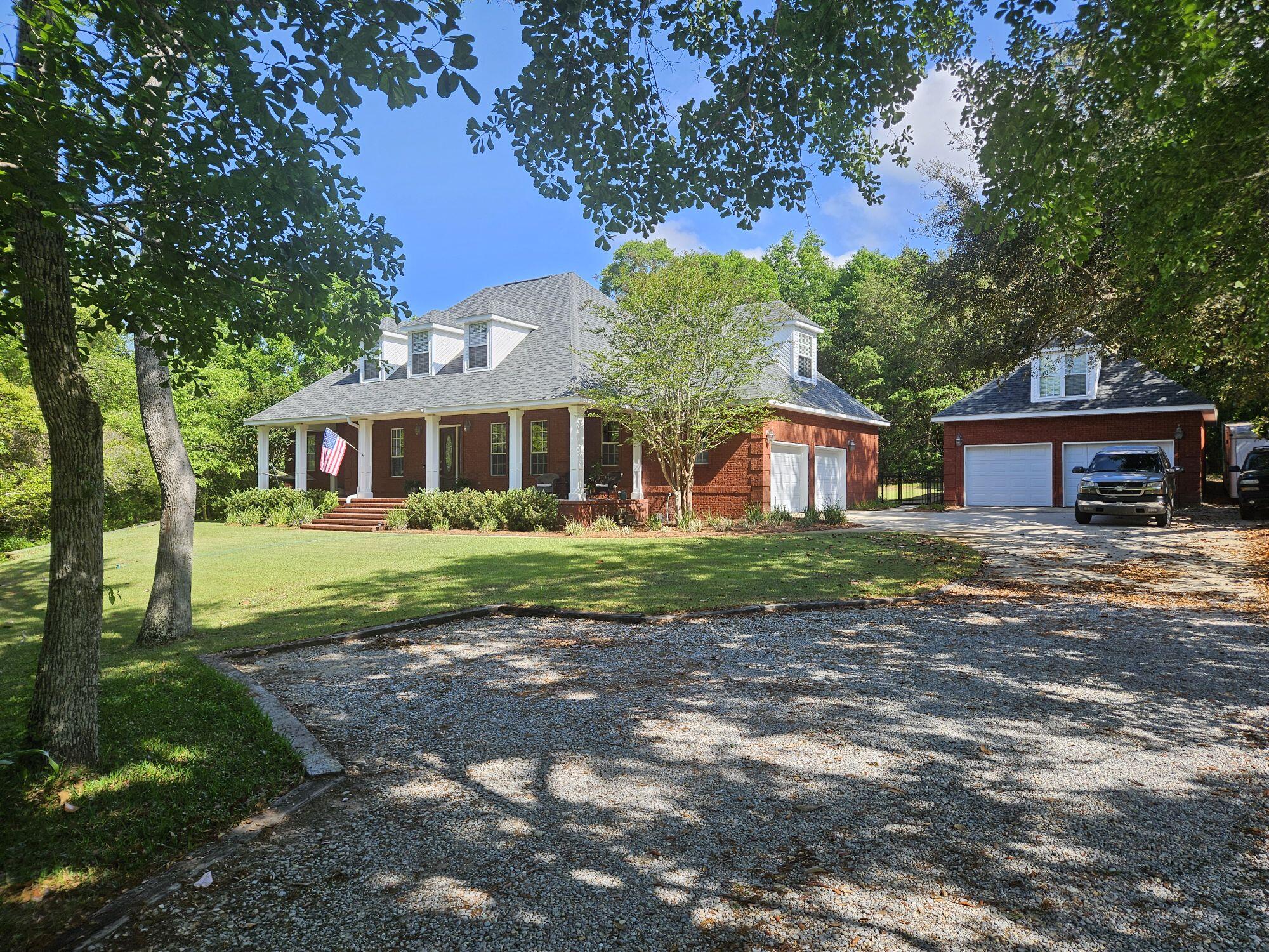 LAKE PIPPIN - Residential