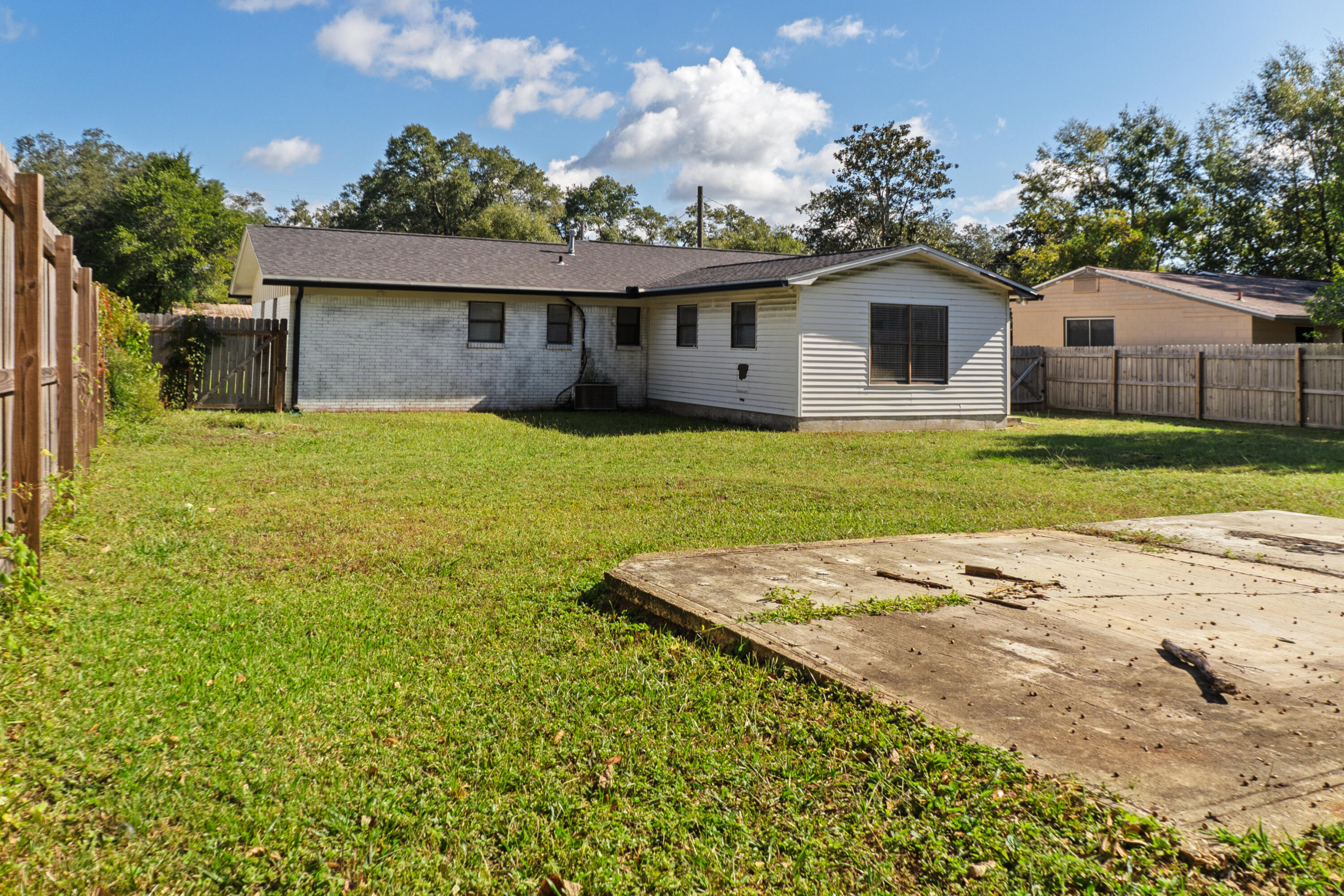 VALPARAISO PLAT #7 - Residential