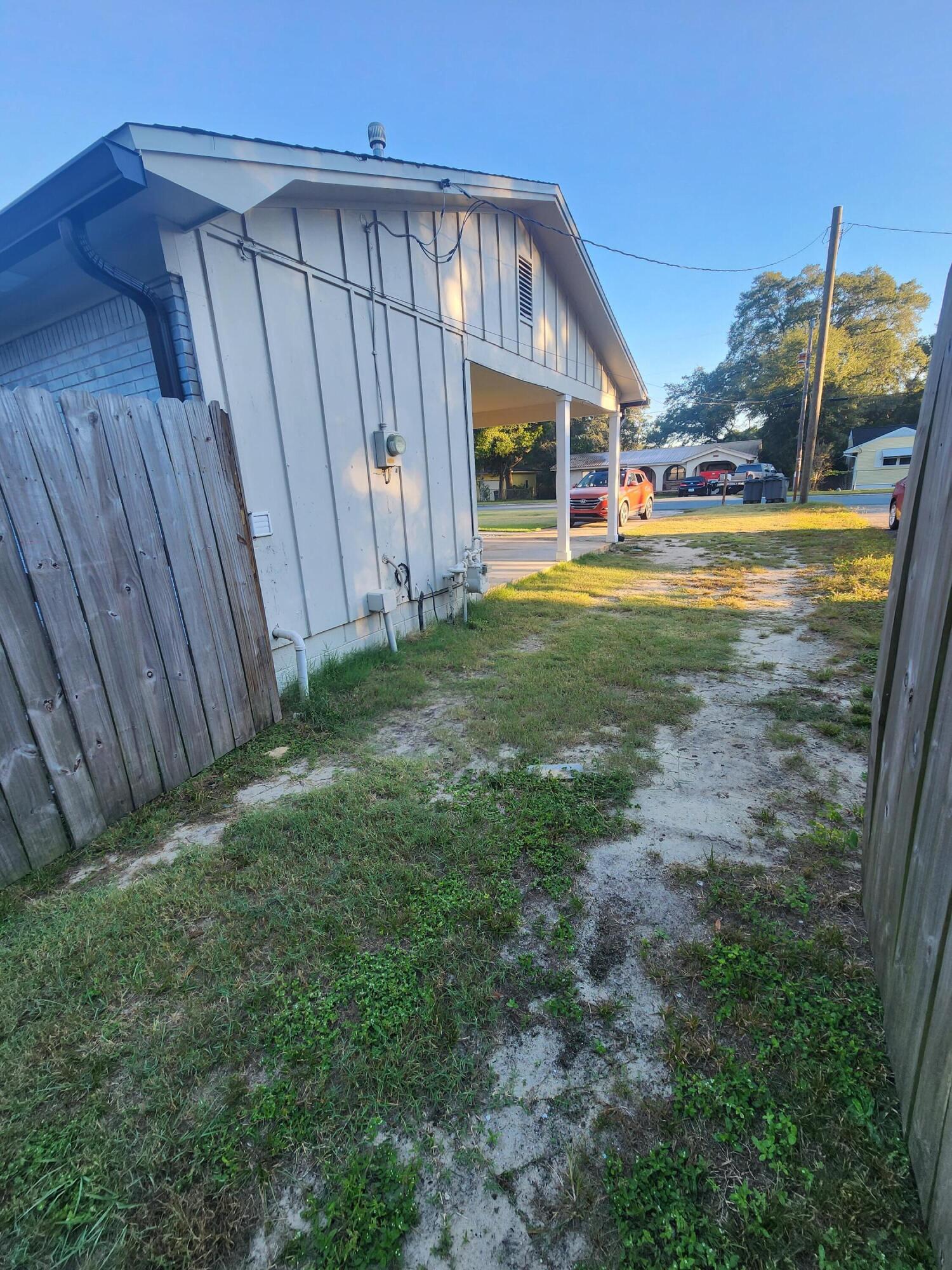 VALPARAISO PLAT #7 - Residential