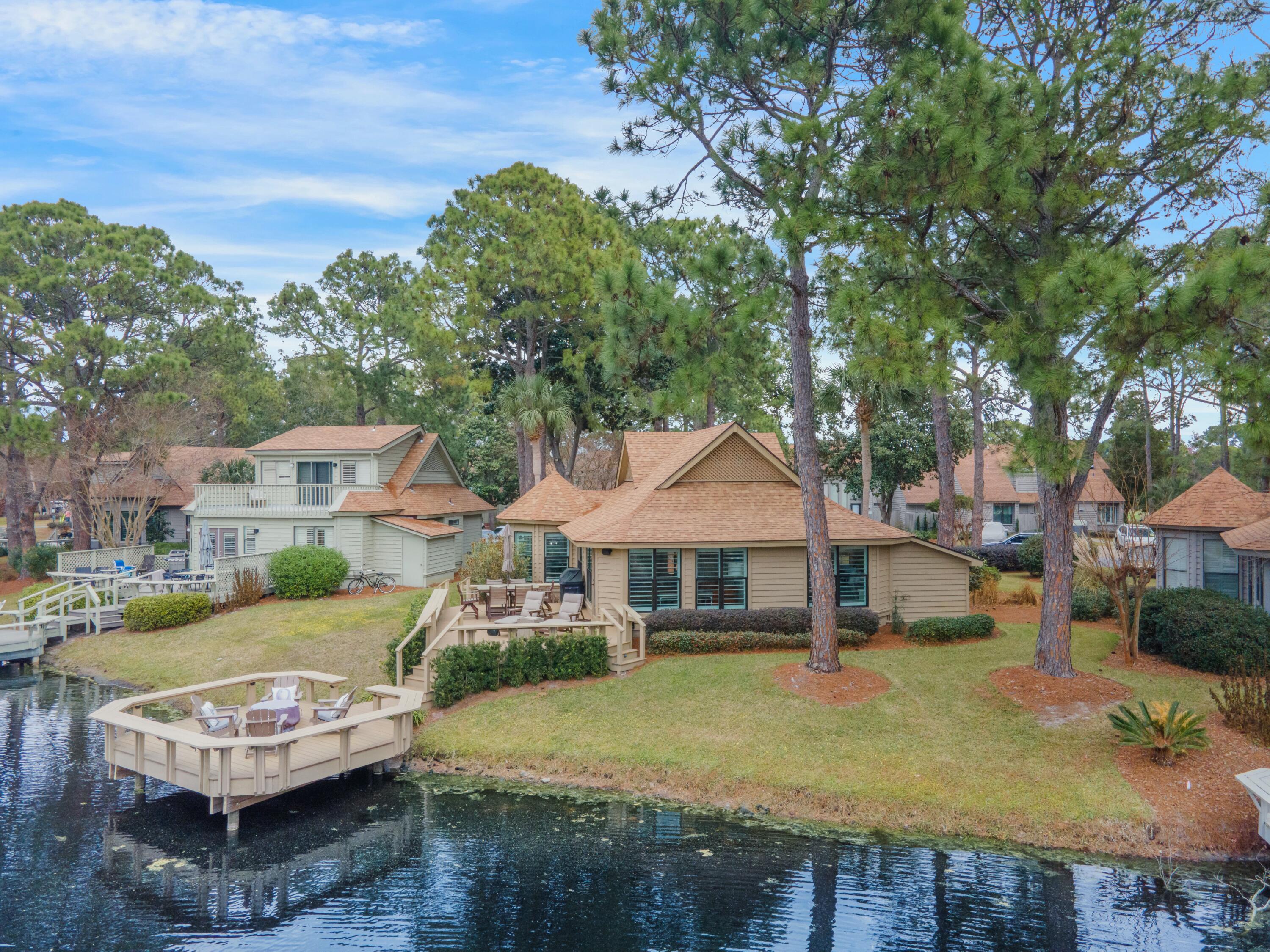 FAIRWAYS AT SANDESTIN - Residential