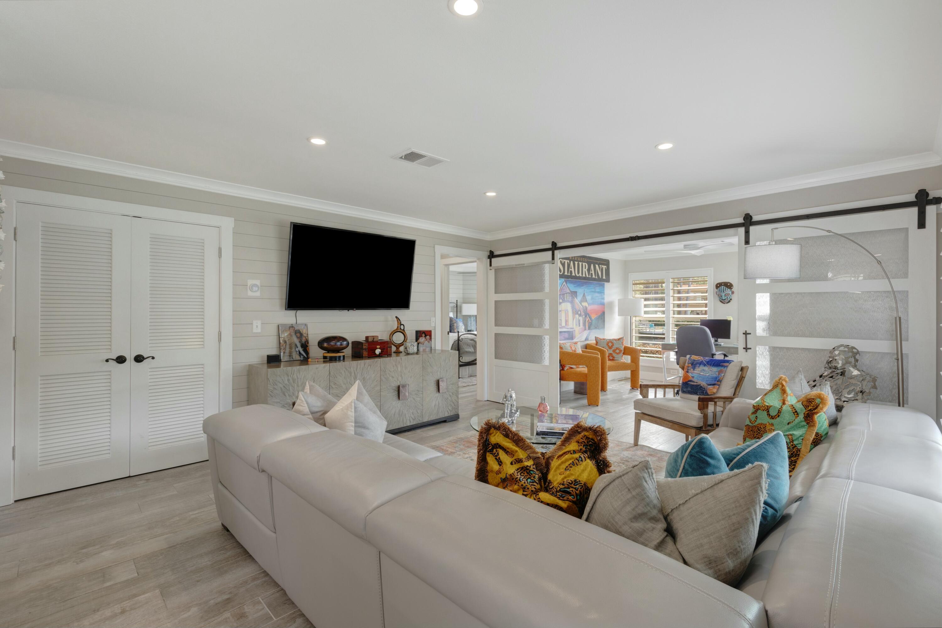FAIRWAYS AT SANDESTIN - Residential