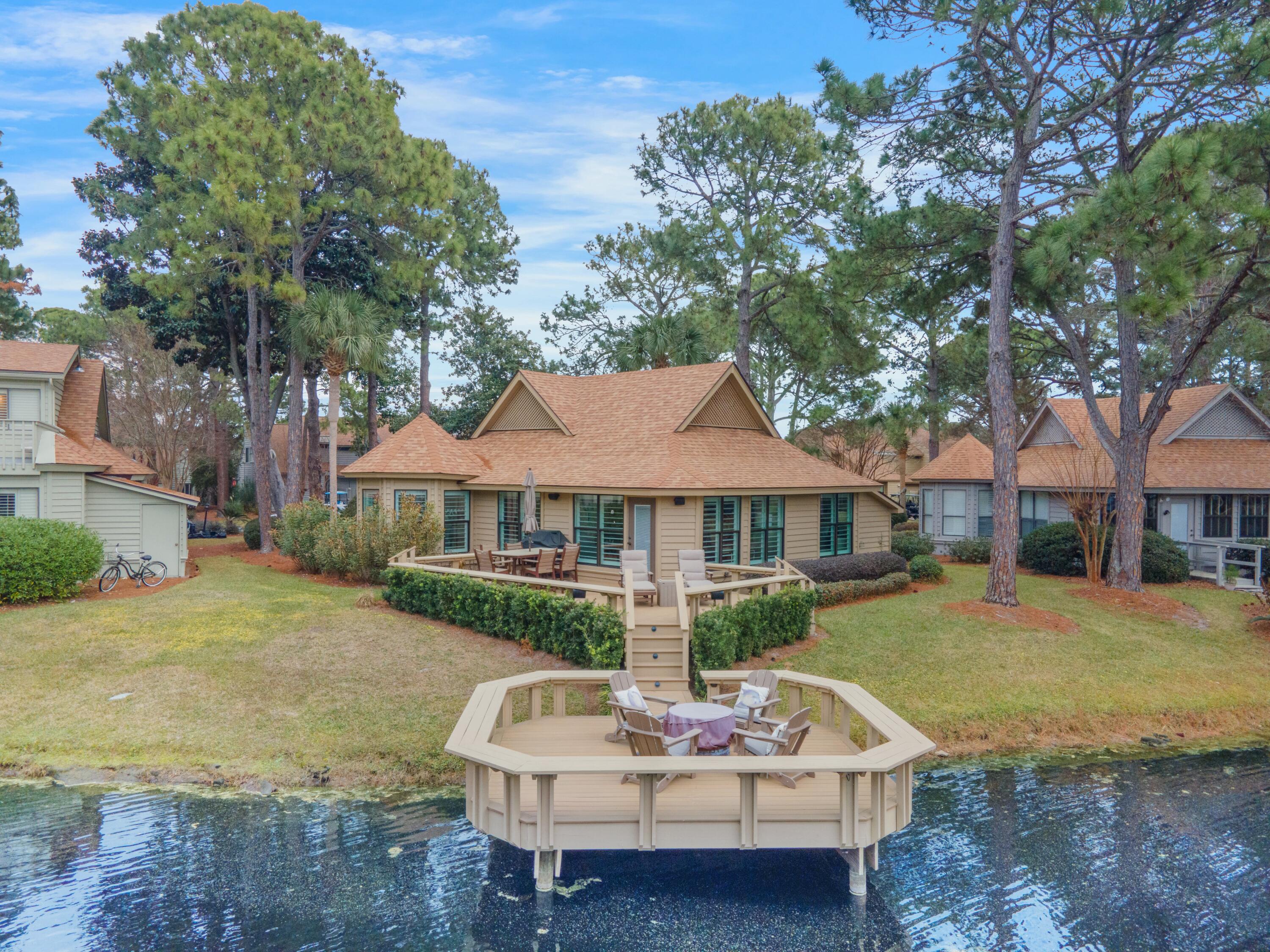 FAIRWAYS AT SANDESTIN - Residential