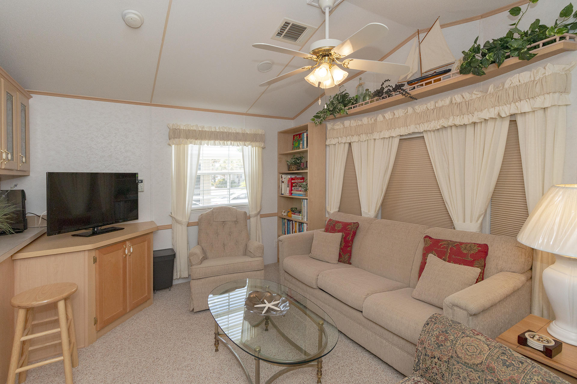 FOX RUN - Residential