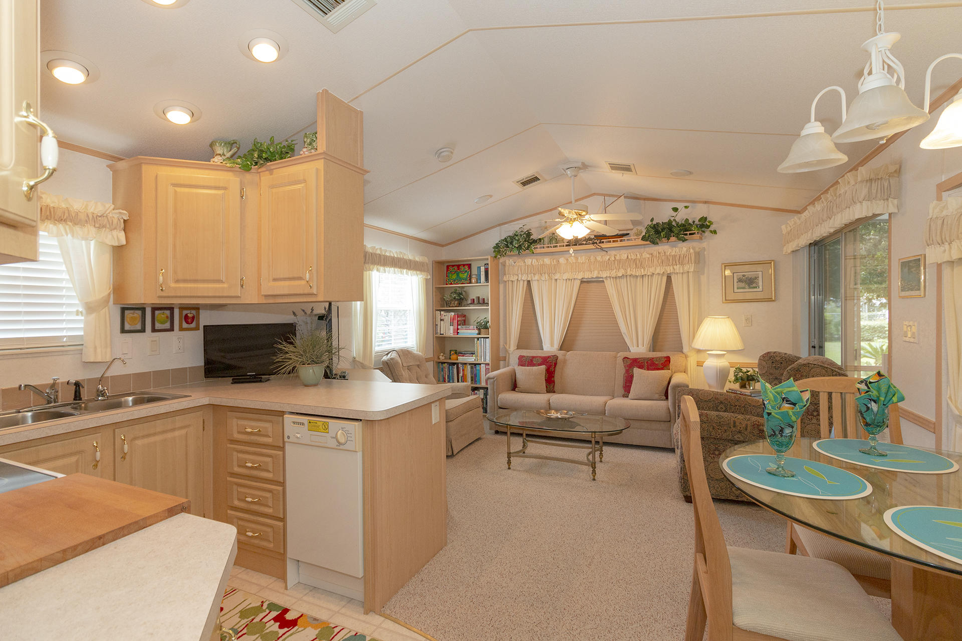 FOX RUN - Residential