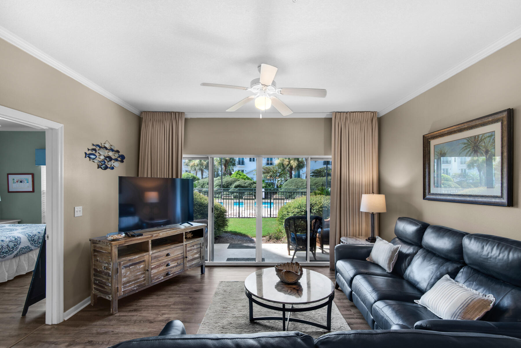 EMERALD WATERS - Residential